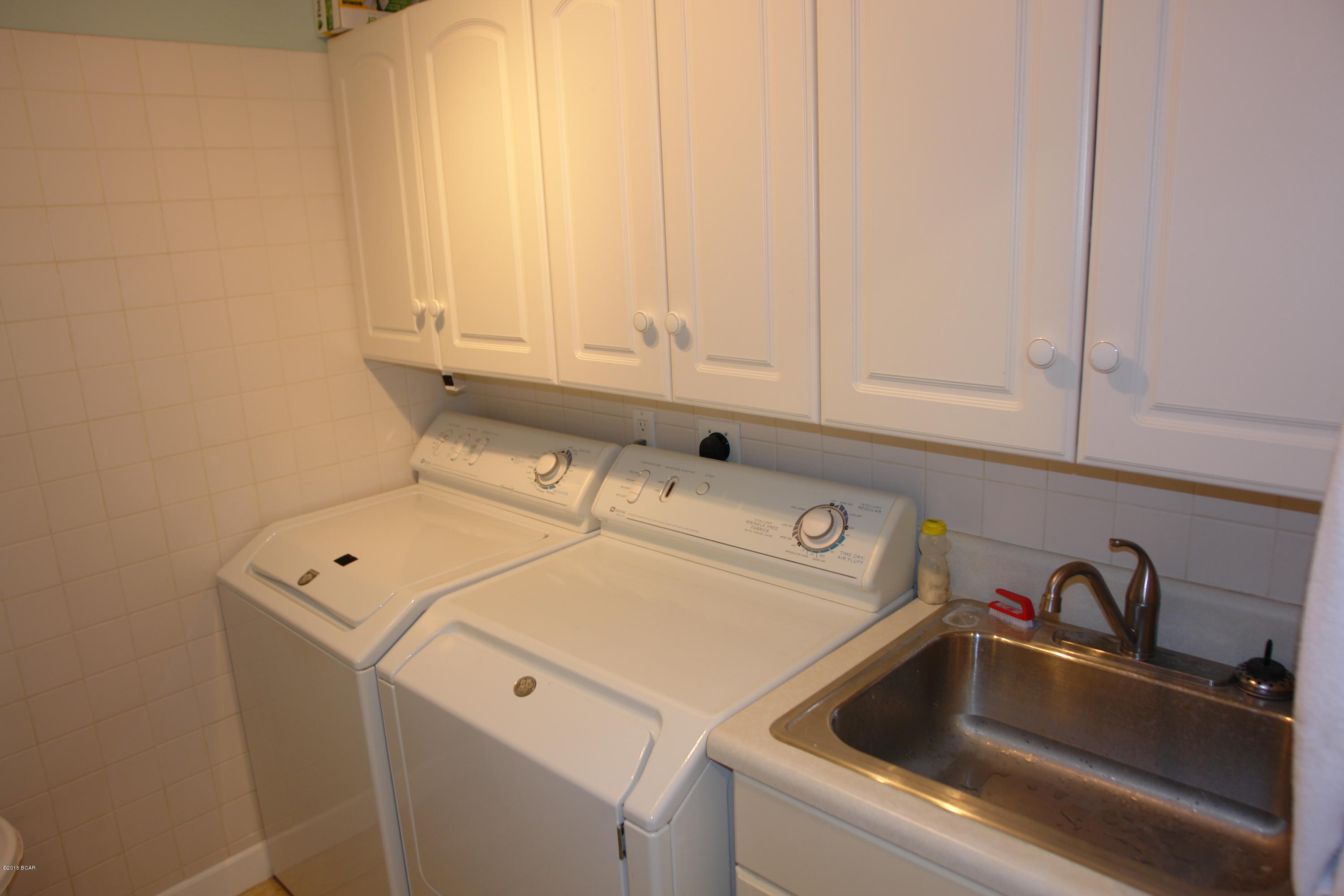 Jamaican Lake Condos - Residential