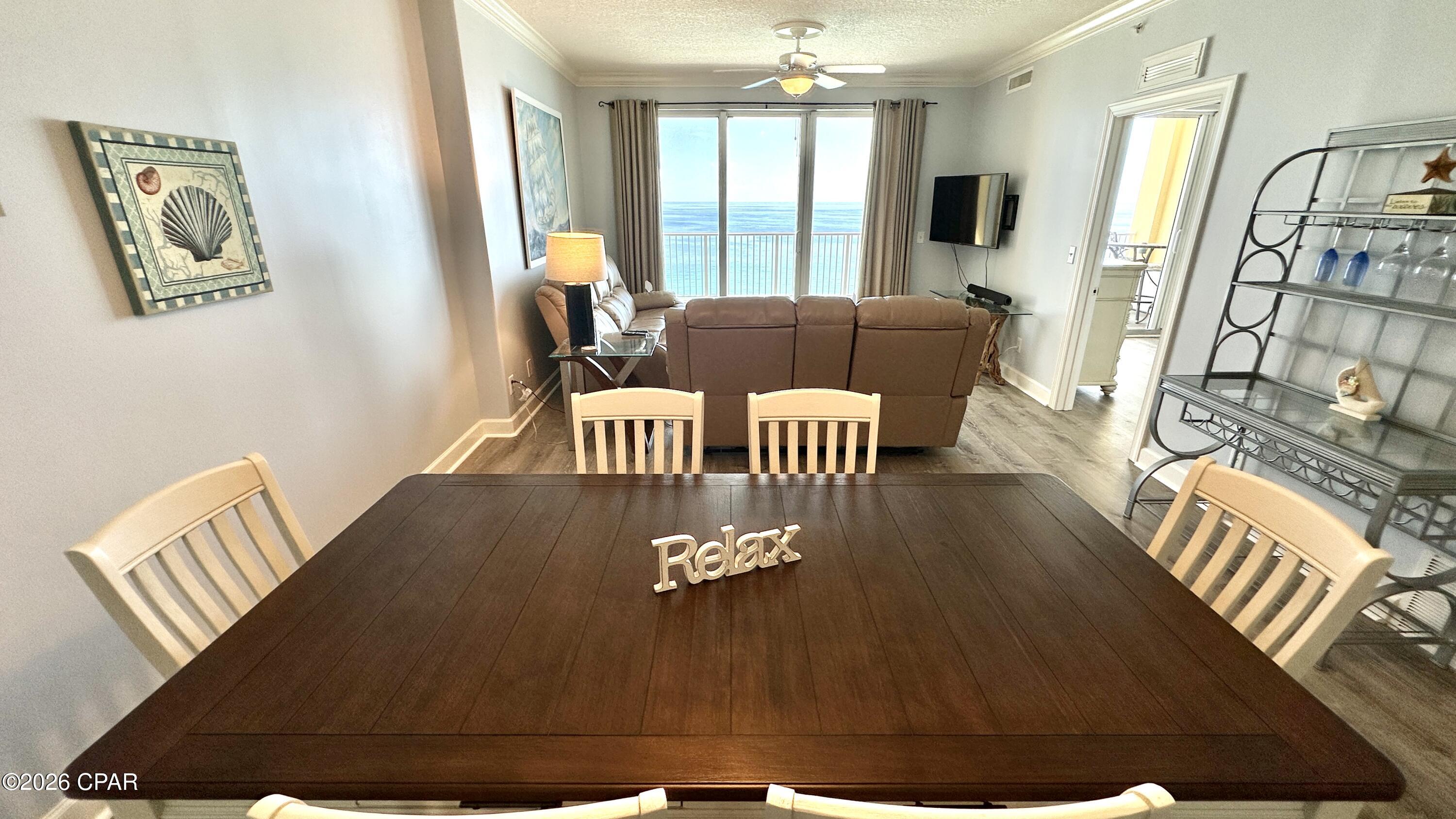Tropic Winds - Residential