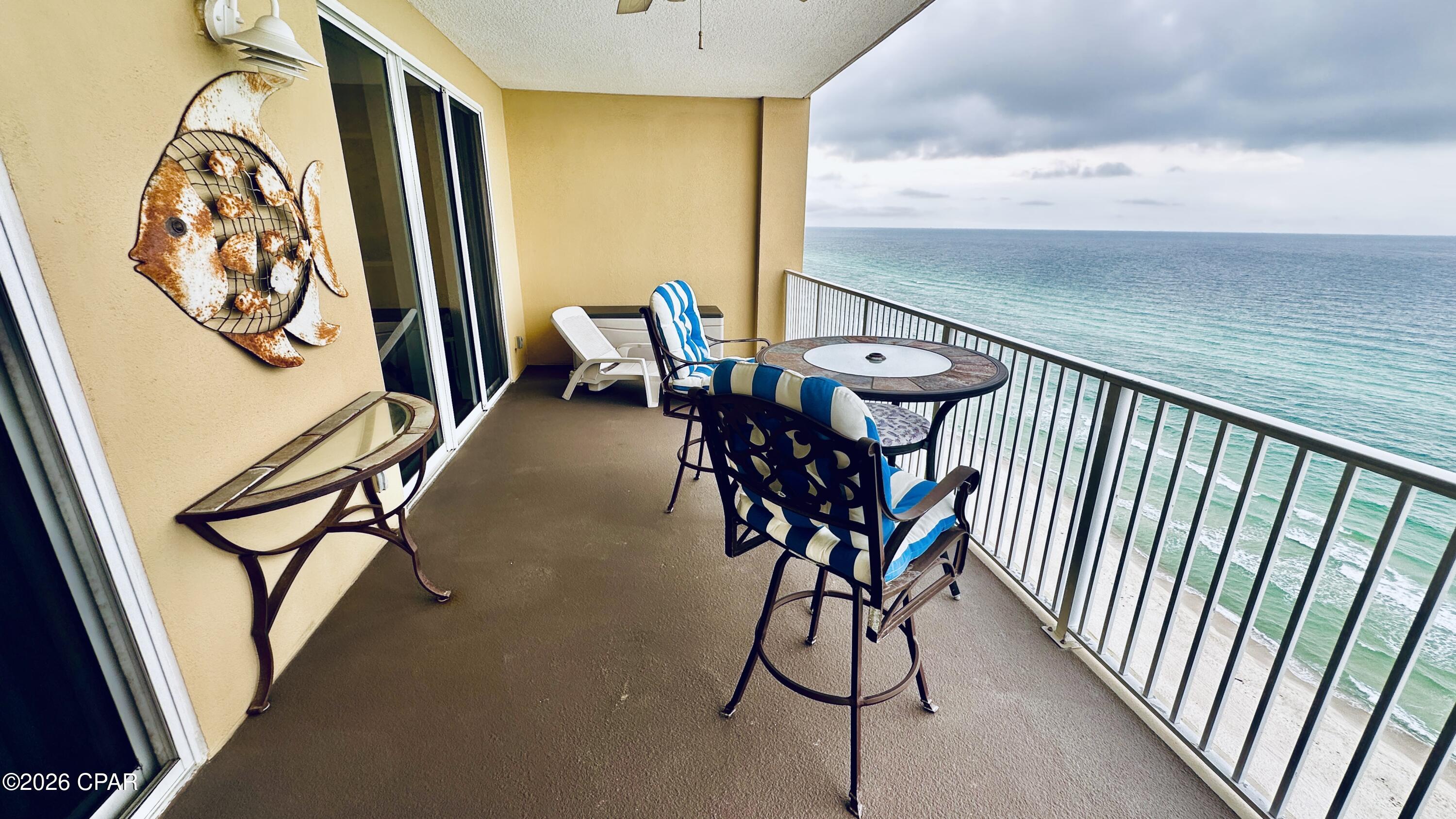 Tropic Winds - Residential