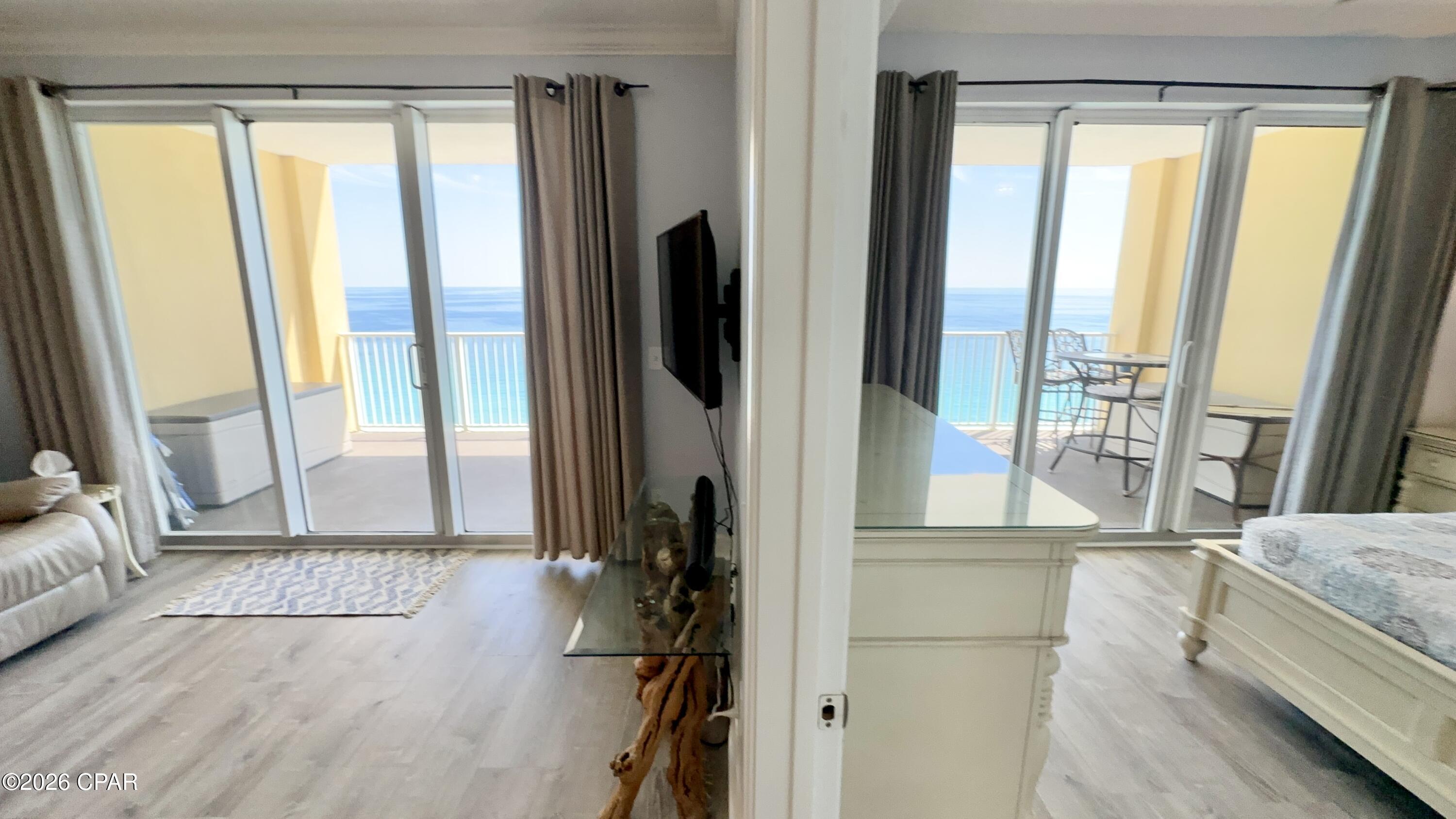 Tropic Winds - Residential