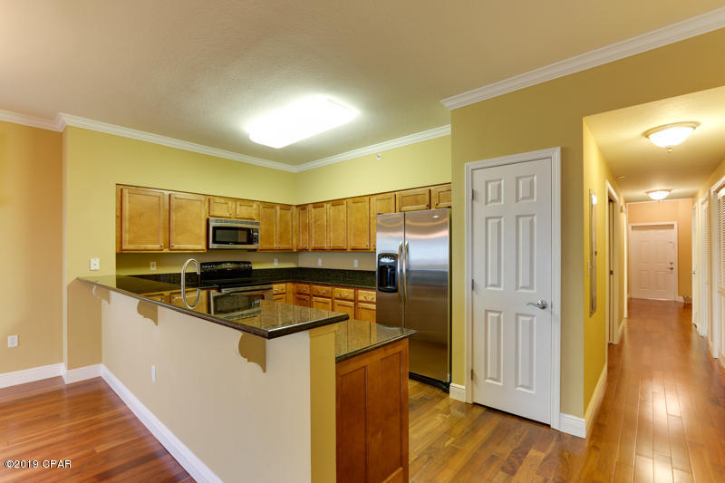 Magnolia Bay Club - Residential