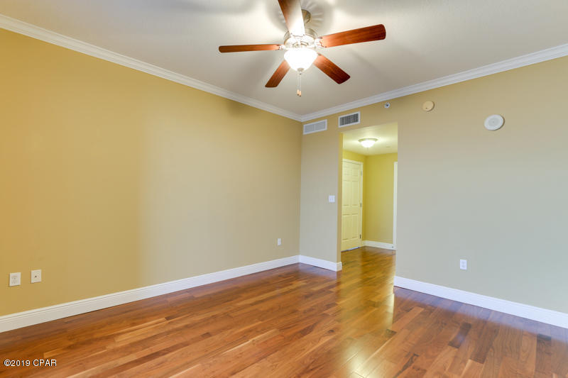 Magnolia Bay Club - Residential