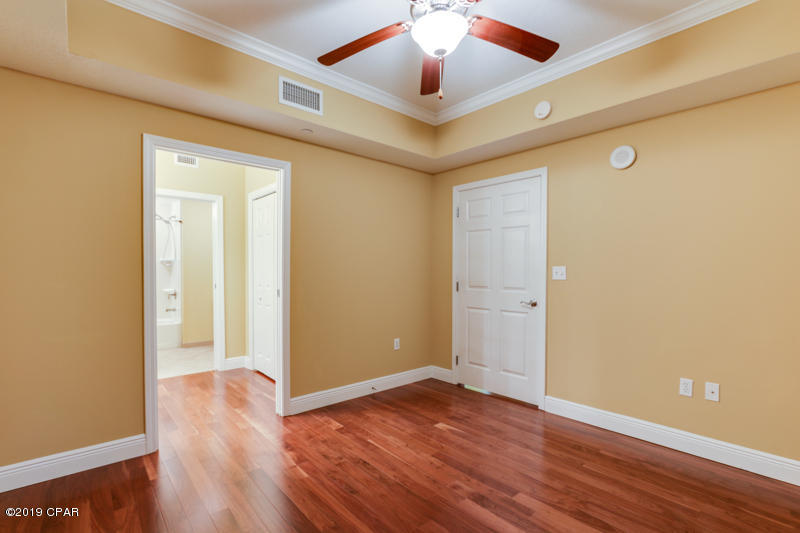 Magnolia Bay Club - Residential