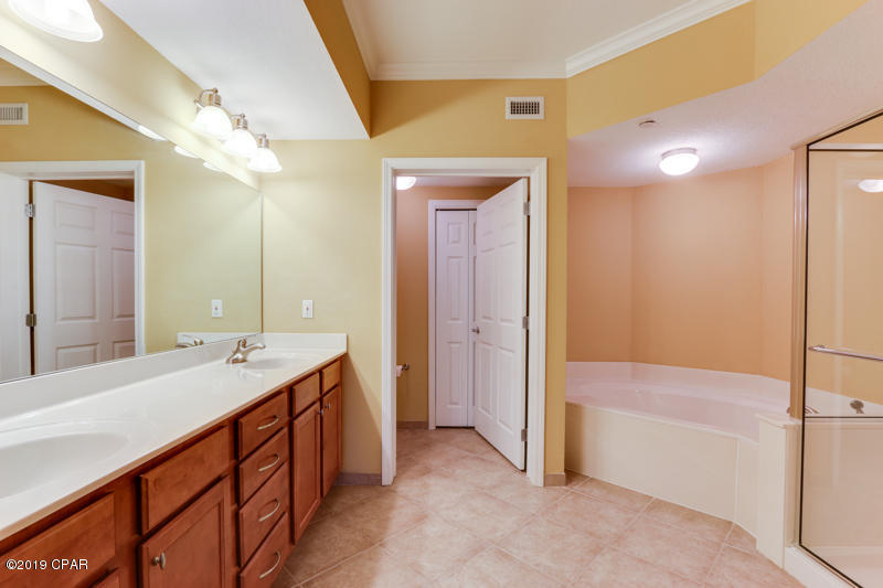 Magnolia Bay Club - Residential