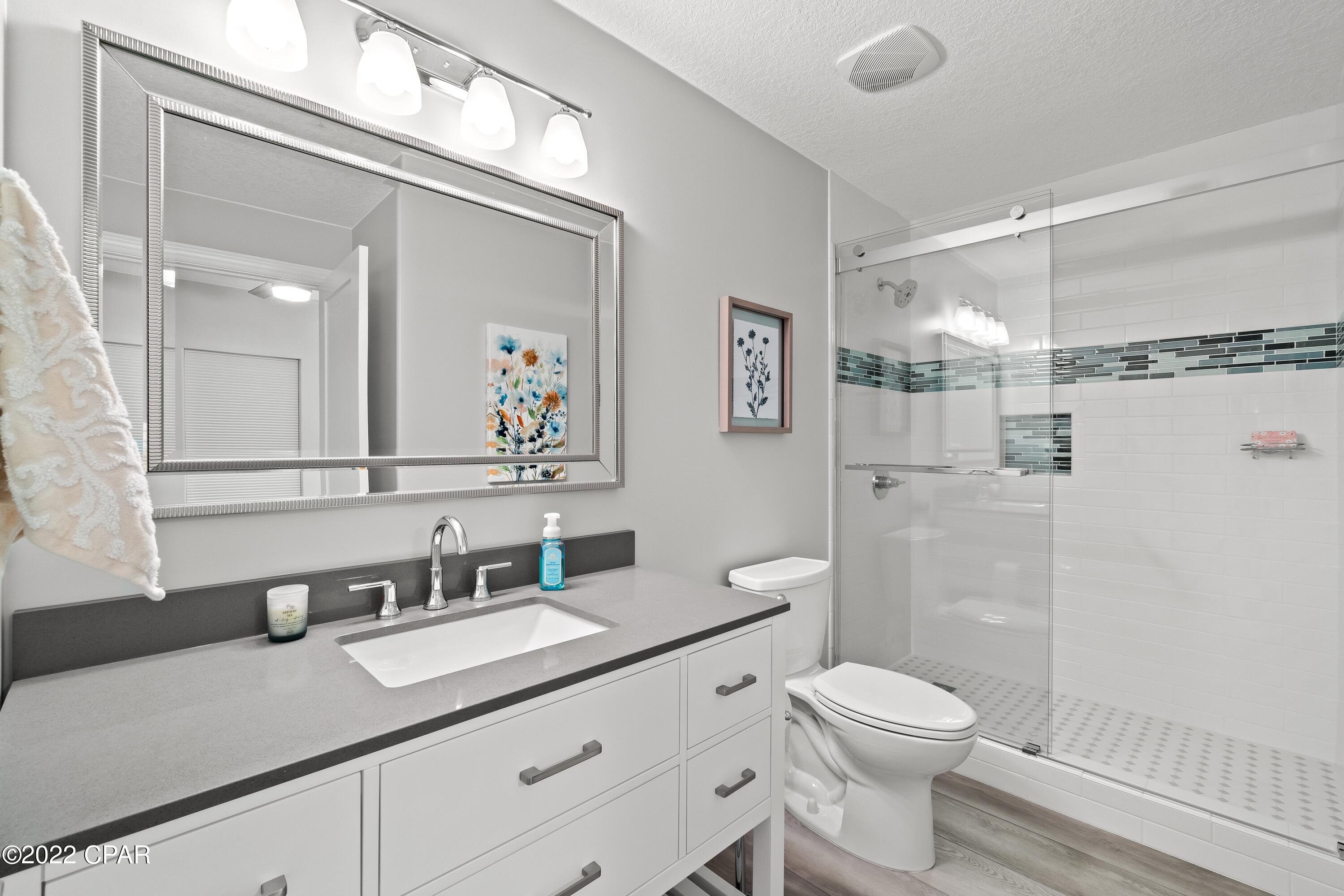 Emerald Isle - Residential