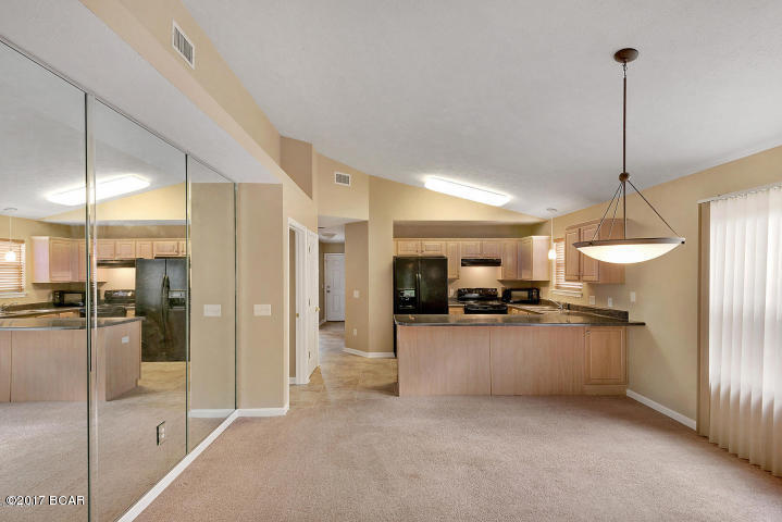 Palm Cove Phase I - Residential Lease