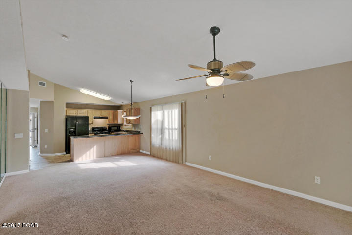 Palm Cove Phase I - Residential Lease