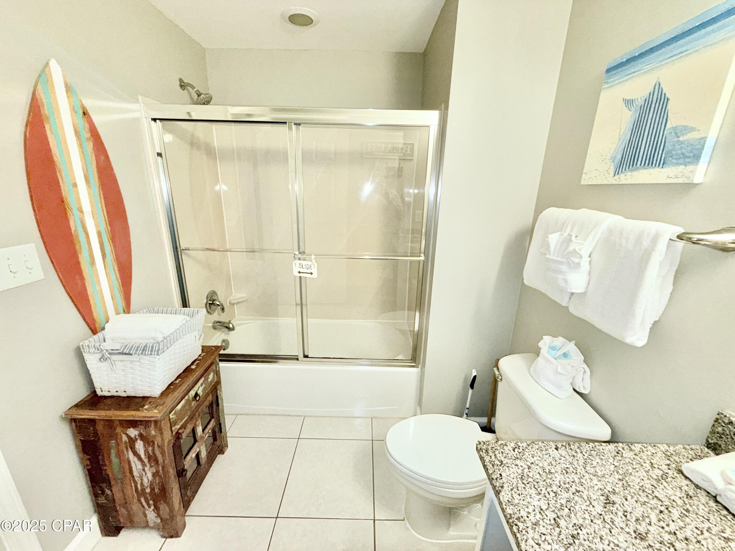 Splash Condo - Residential