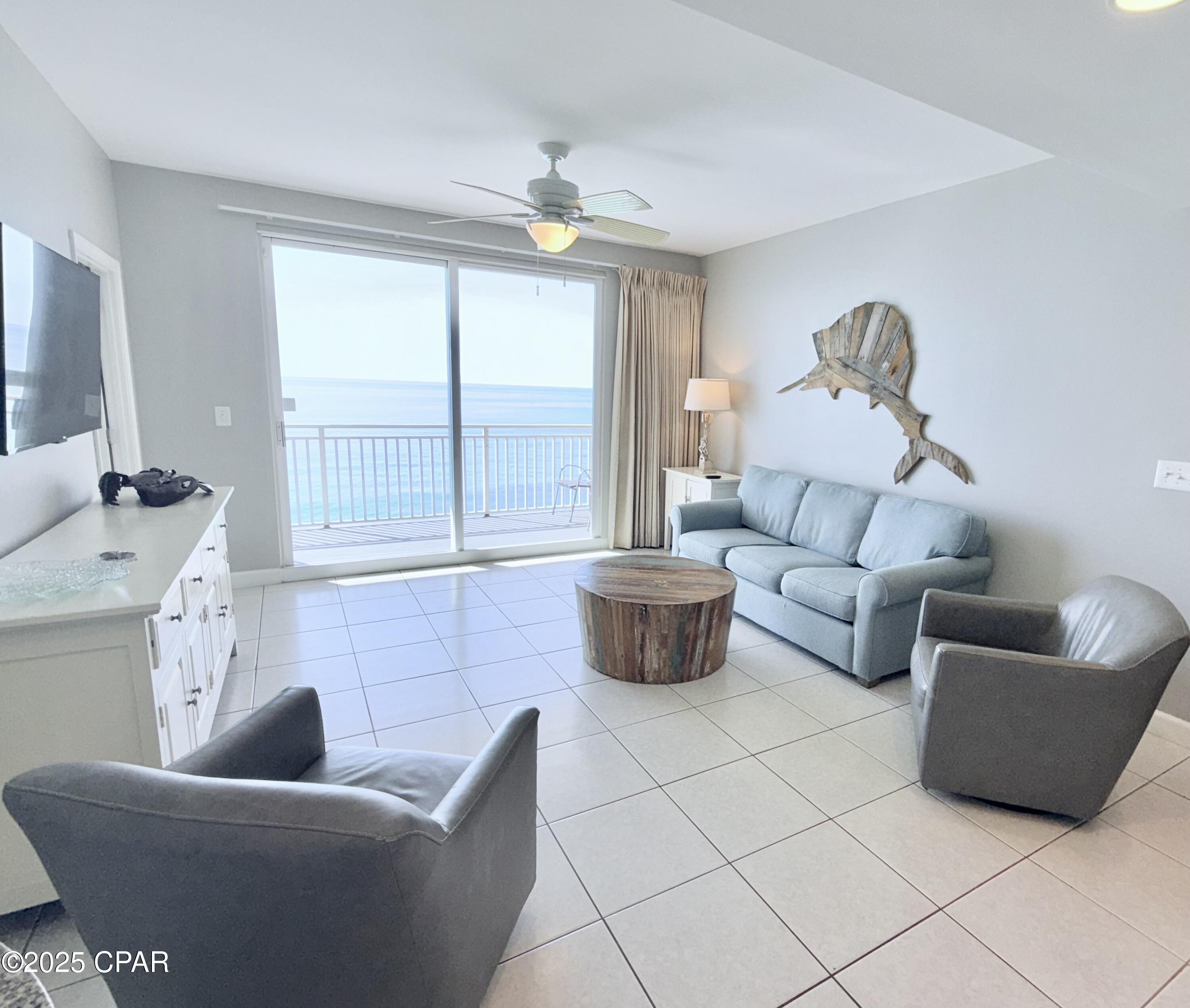 Splash Condo - Residential