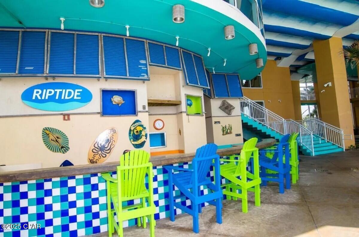 Splash Condo - Residential