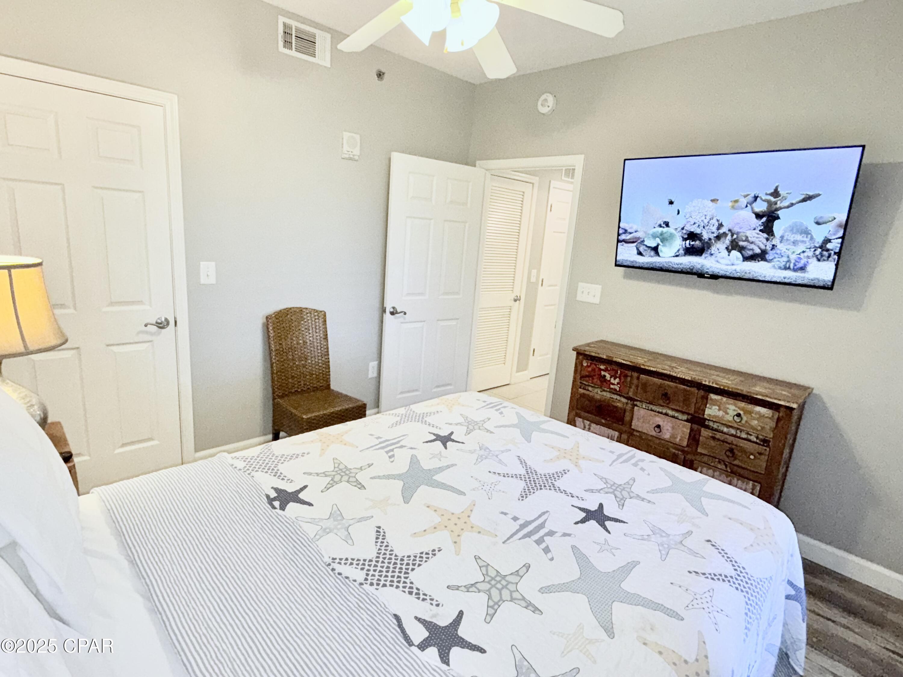 Splash Condo - Residential