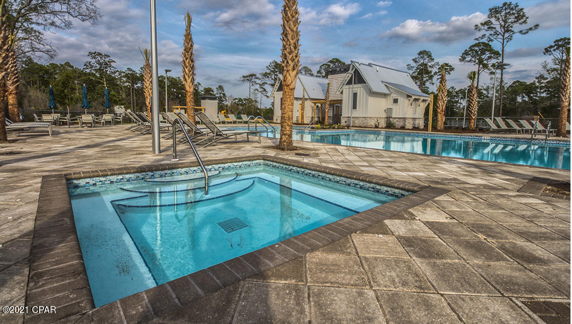 Fanning Bayou - Residential