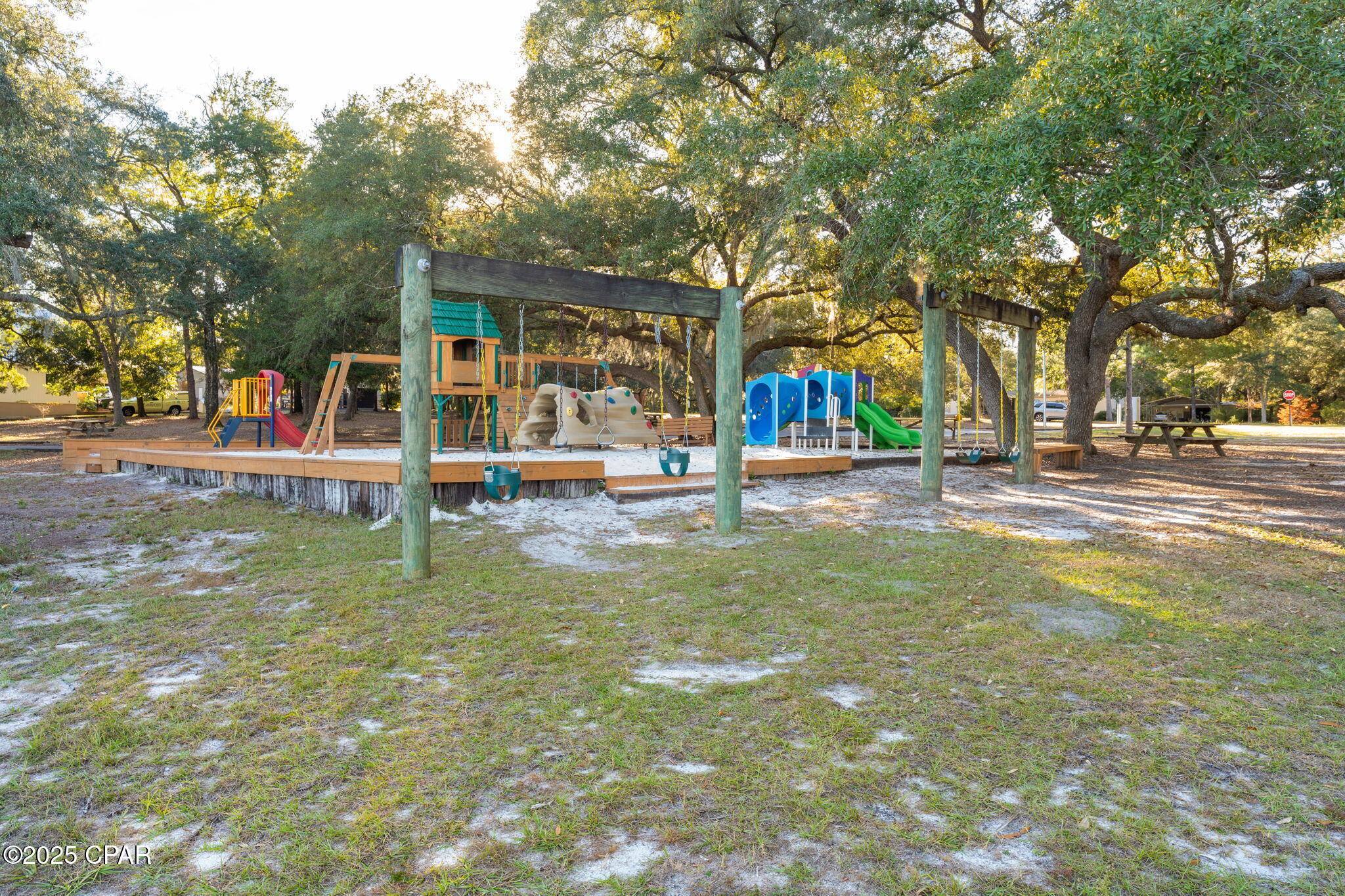 Leisure Lakes - Residential