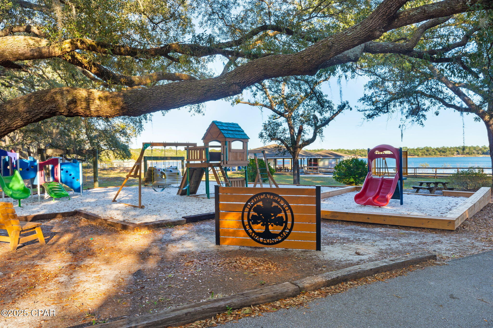 Leisure Lakes - Residential