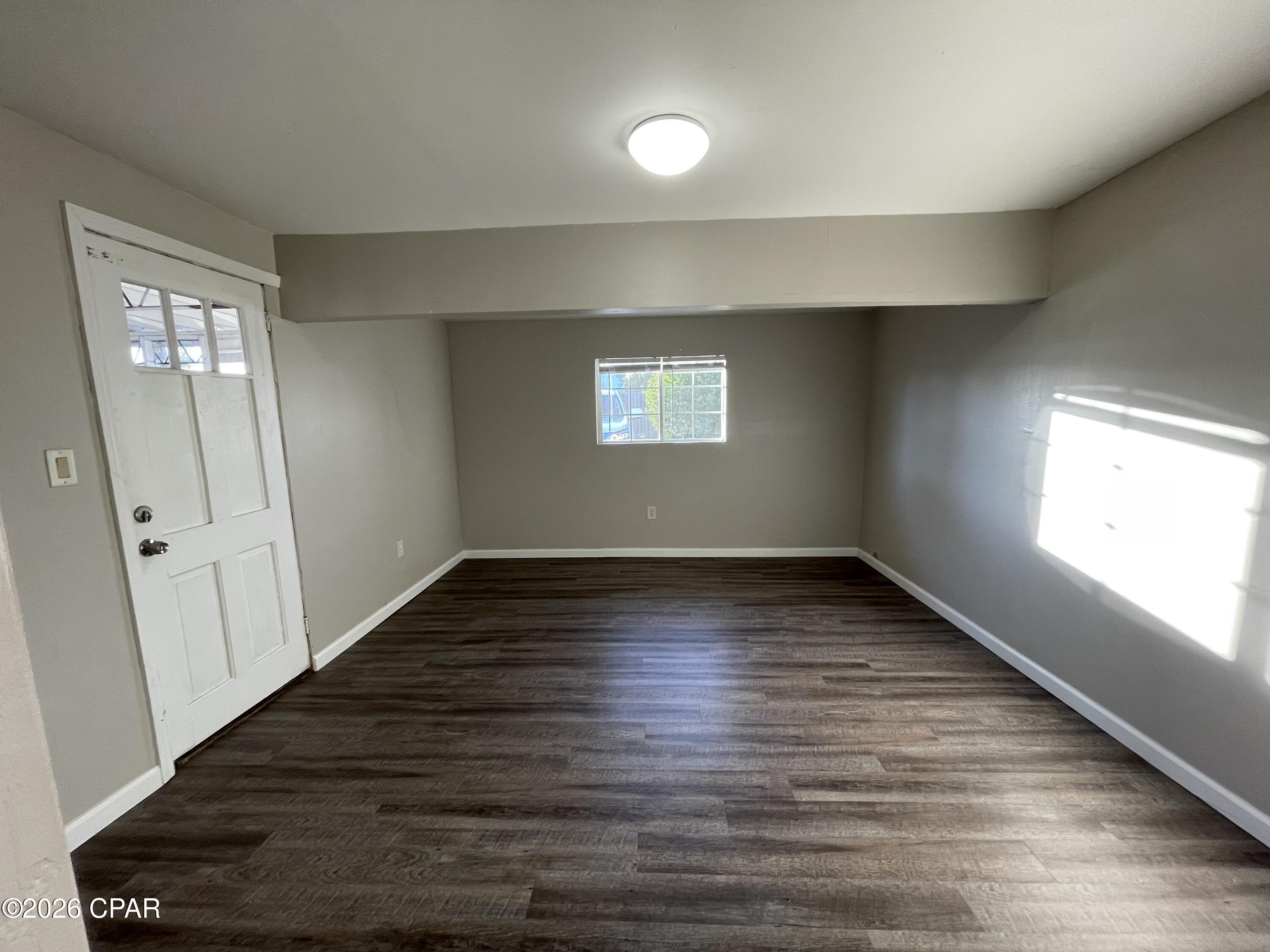 [No Recorded Subdiv] - Residential Lease