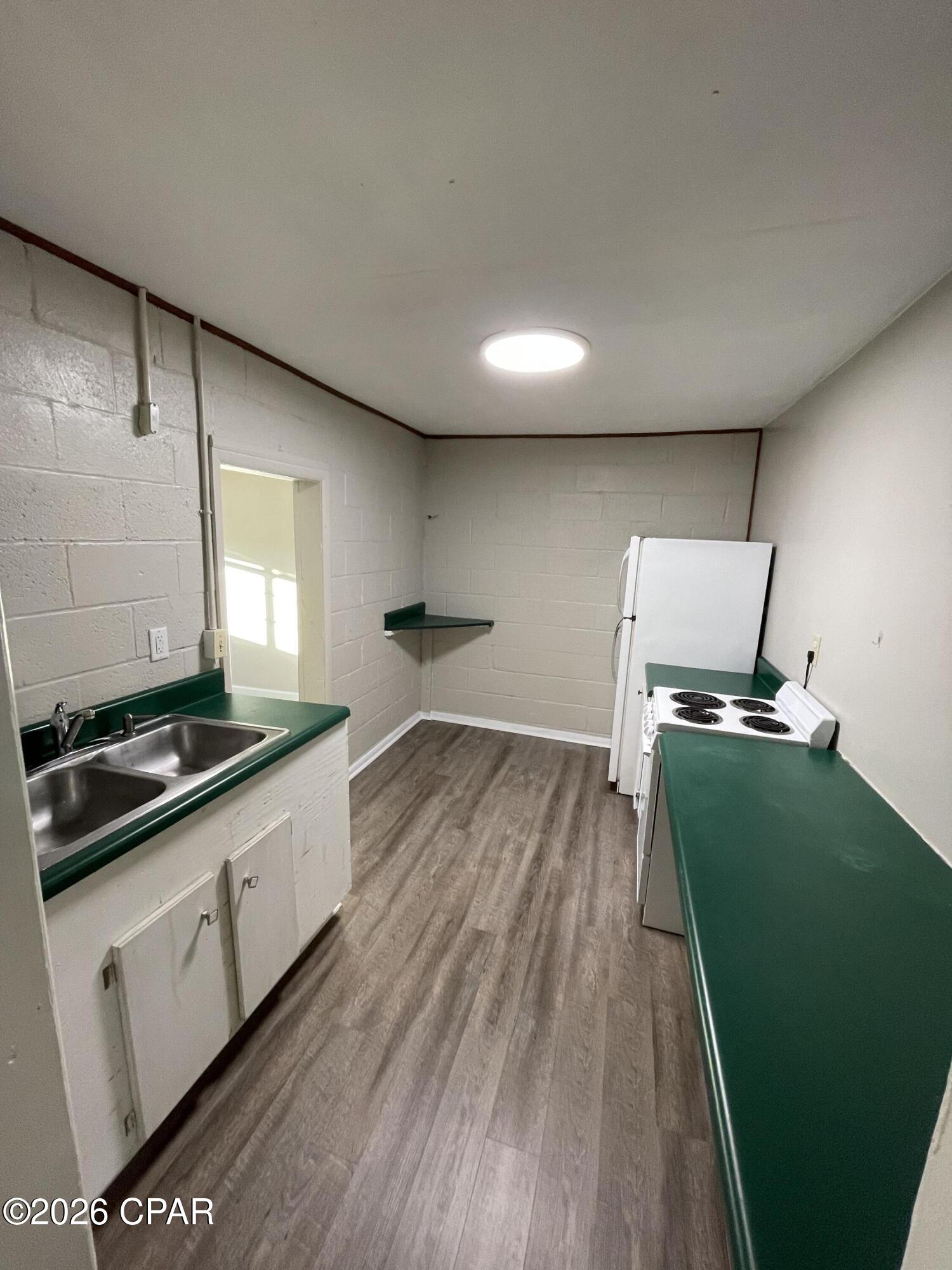 [No Recorded Subdiv] - Residential Lease