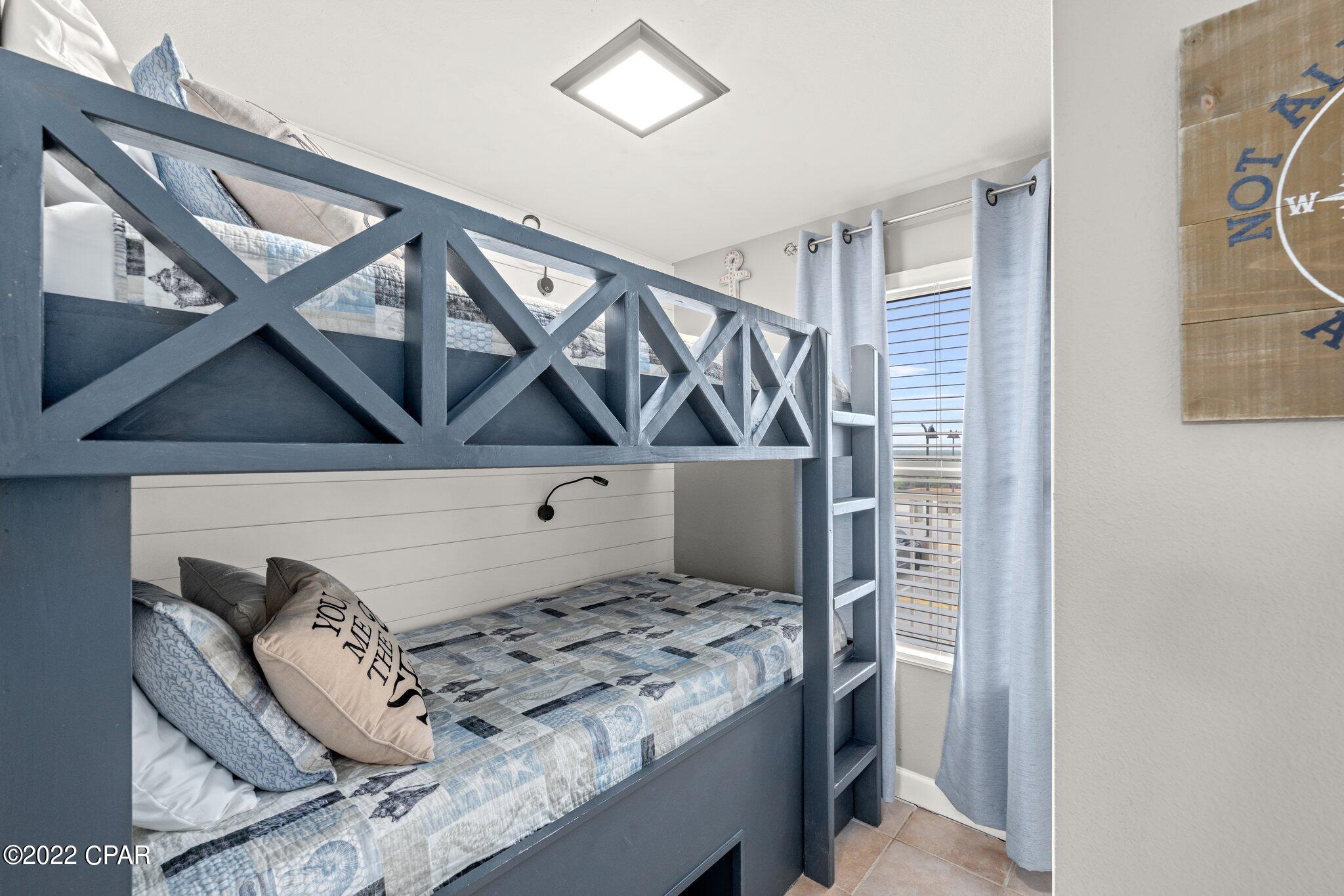 Shores Of Panama - Residential