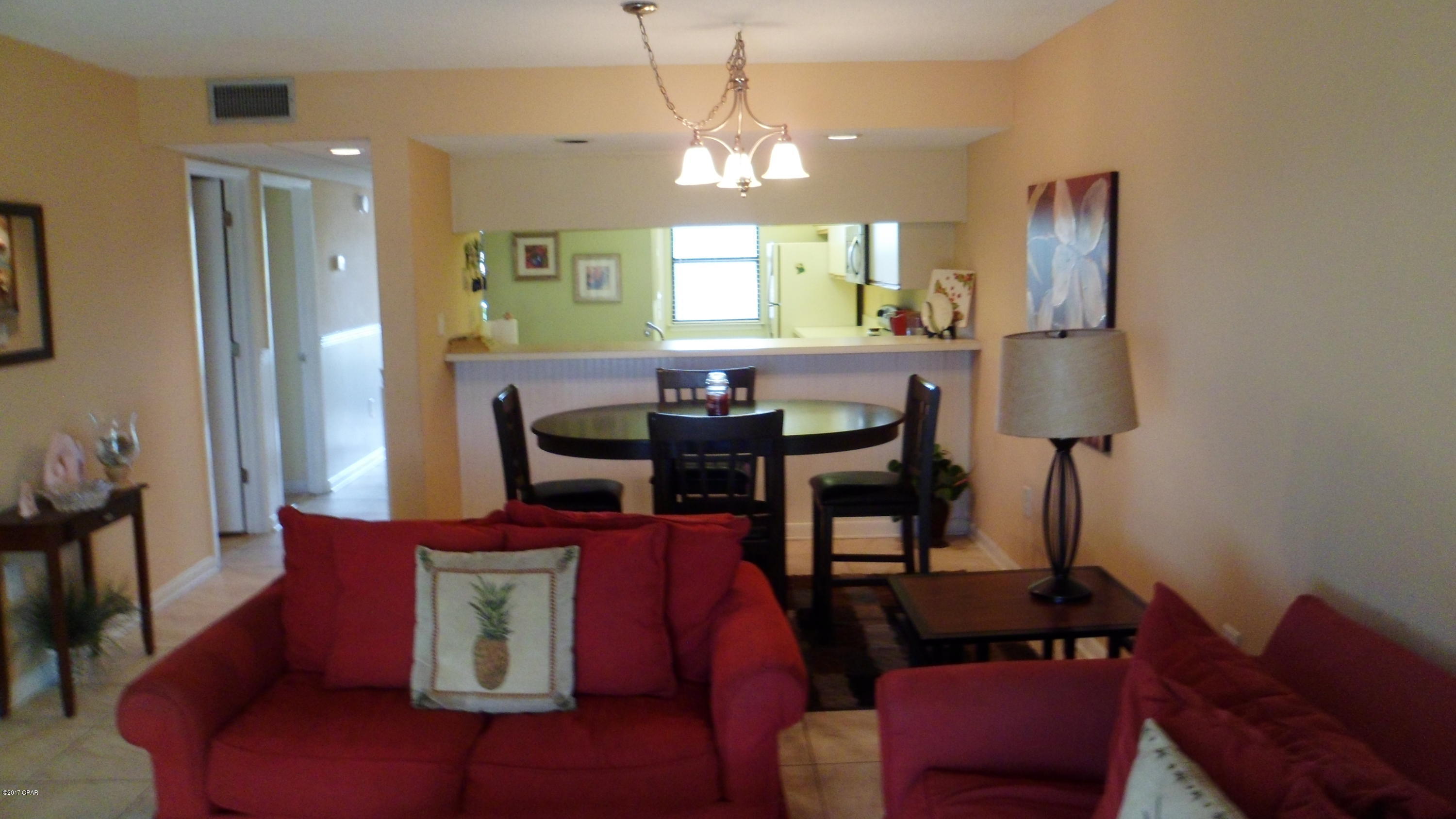 Edgewater Golf Villas III - Residential