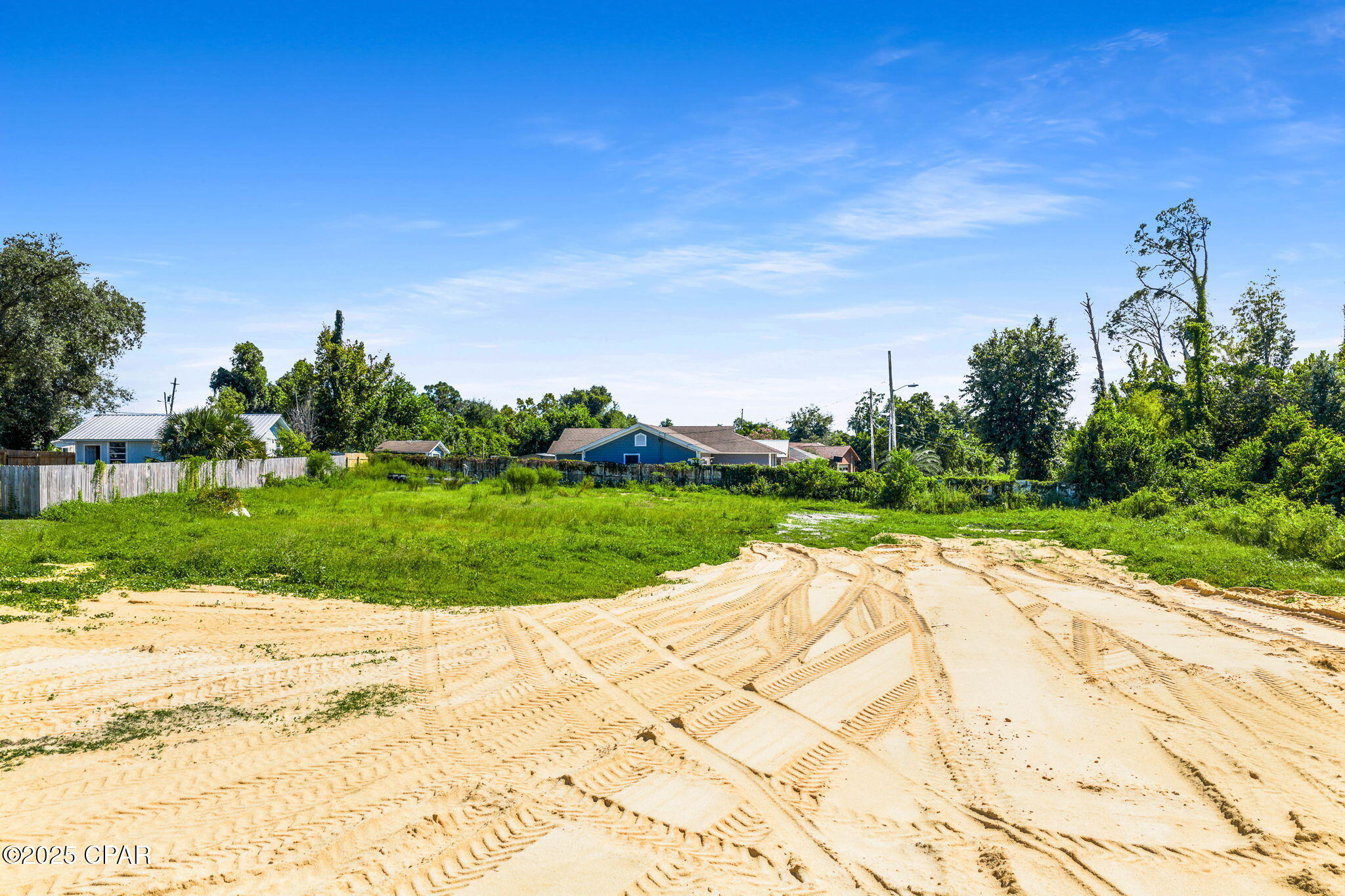 Jinks Sub U-1 - Land