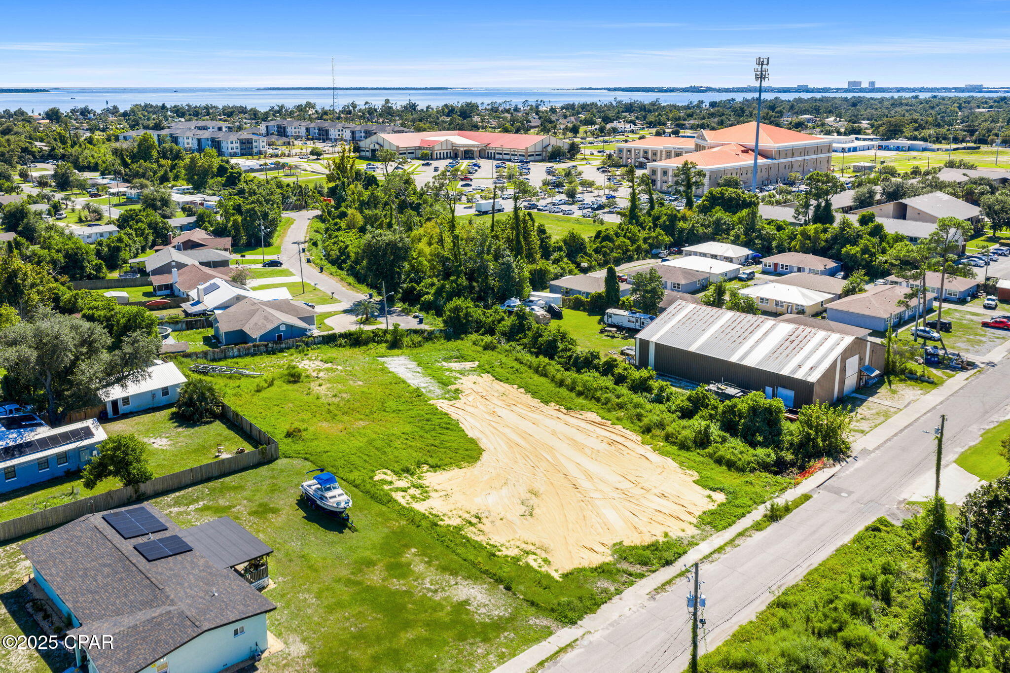 Jinks Sub U-1 - Land