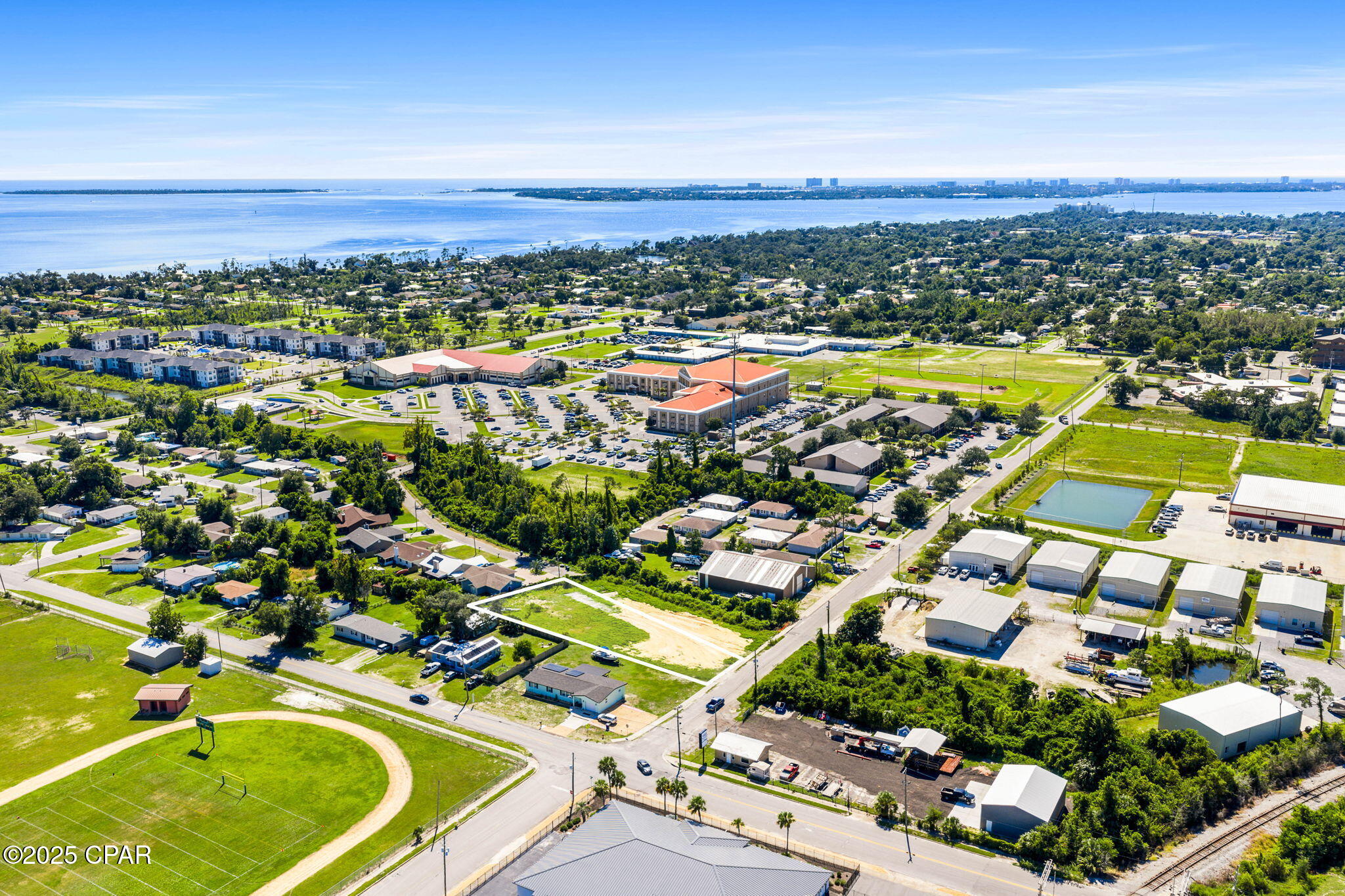 Jinks Sub U-1 - Land