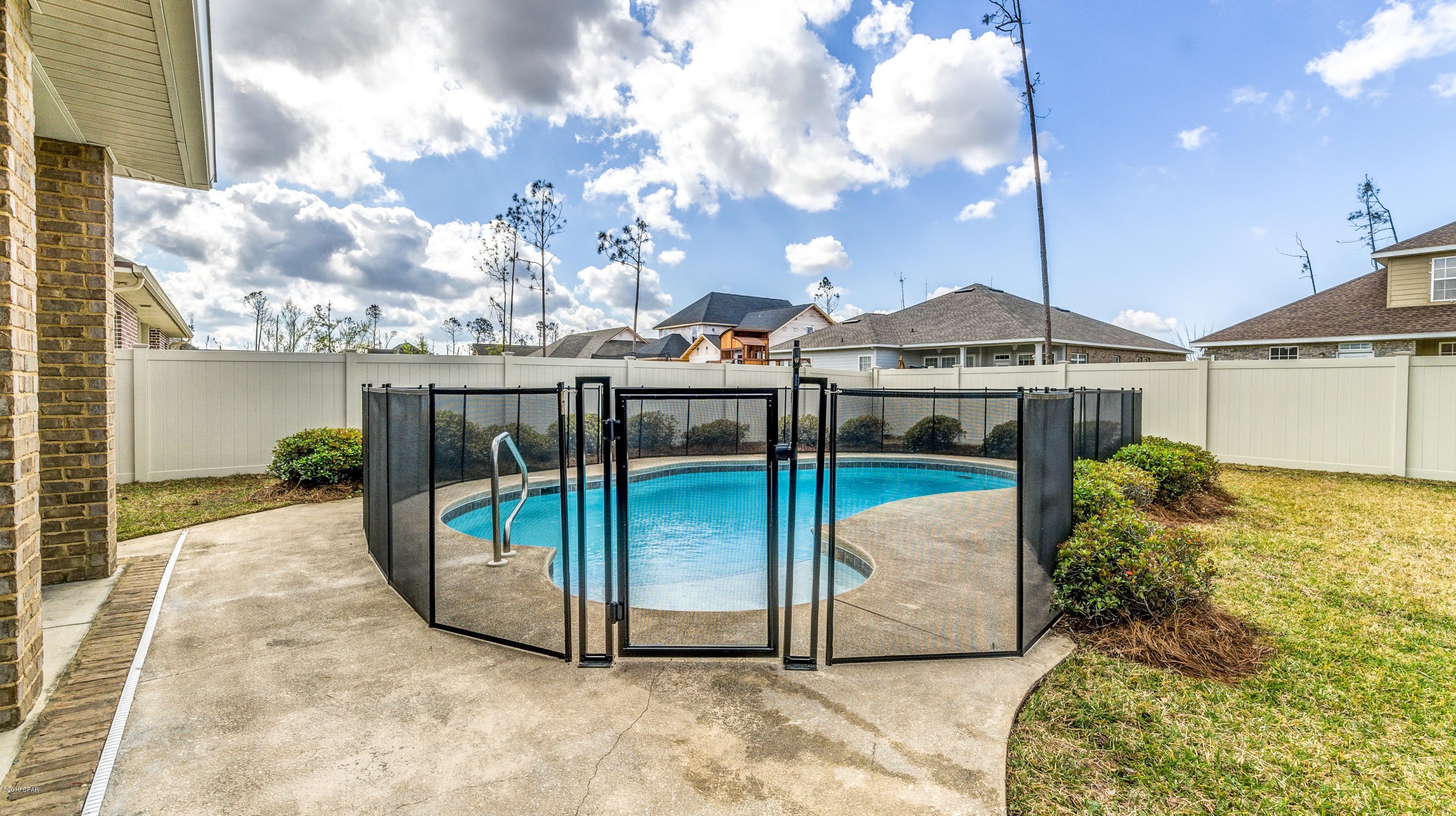 Hawks Landing - Residential