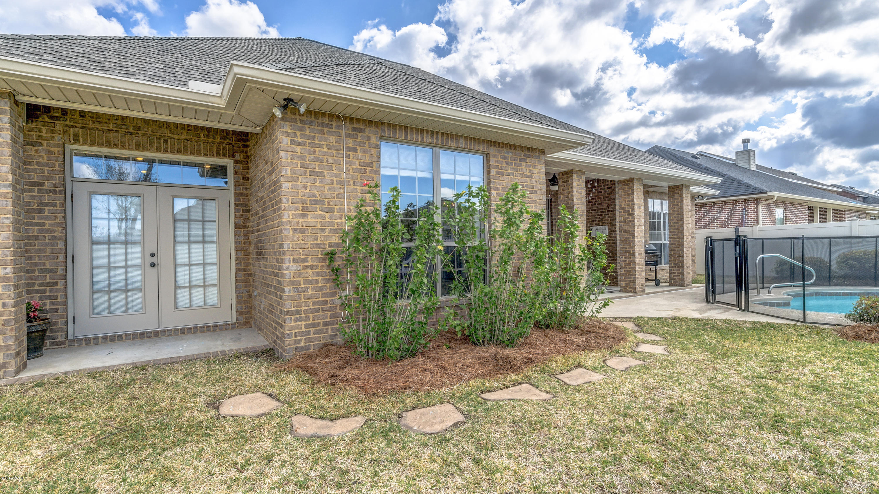 Hawks Landing - Residential