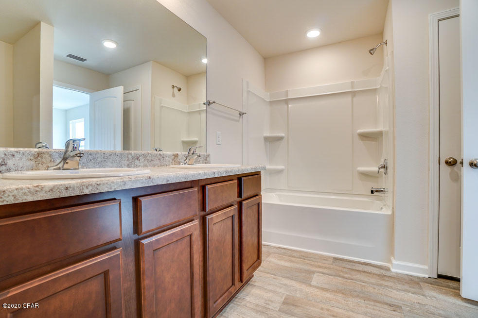 Bridge Harbor - Residential