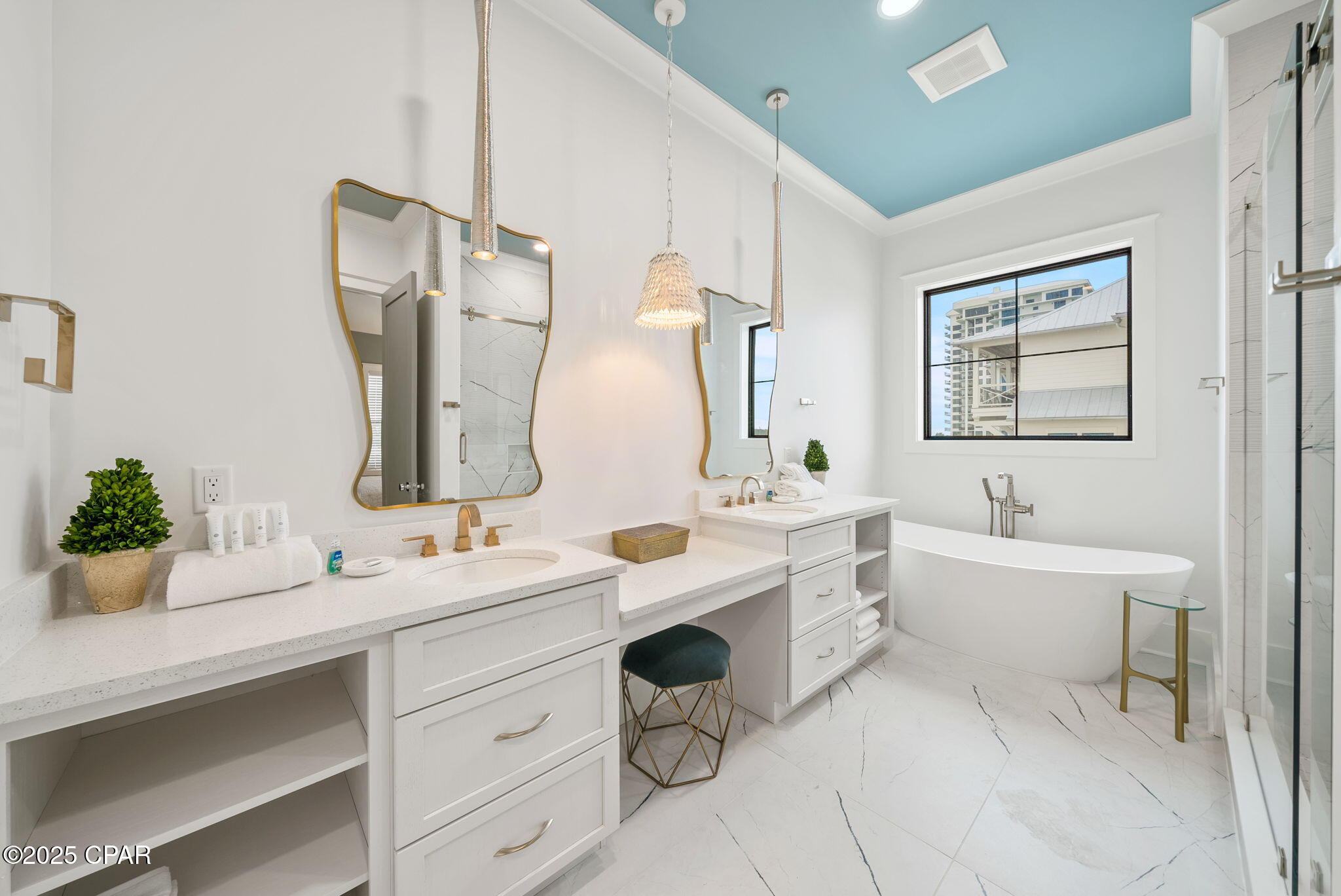 Hadley's Beach - Residential