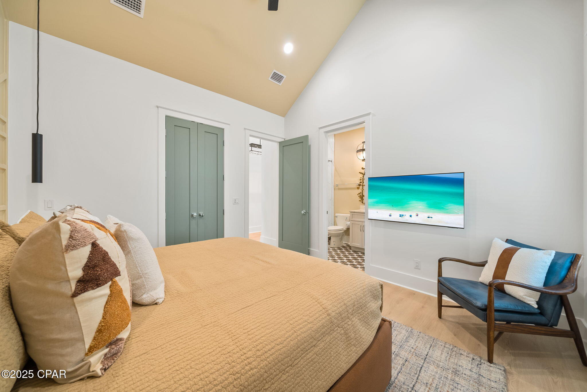 Hadley's Beach - Residential