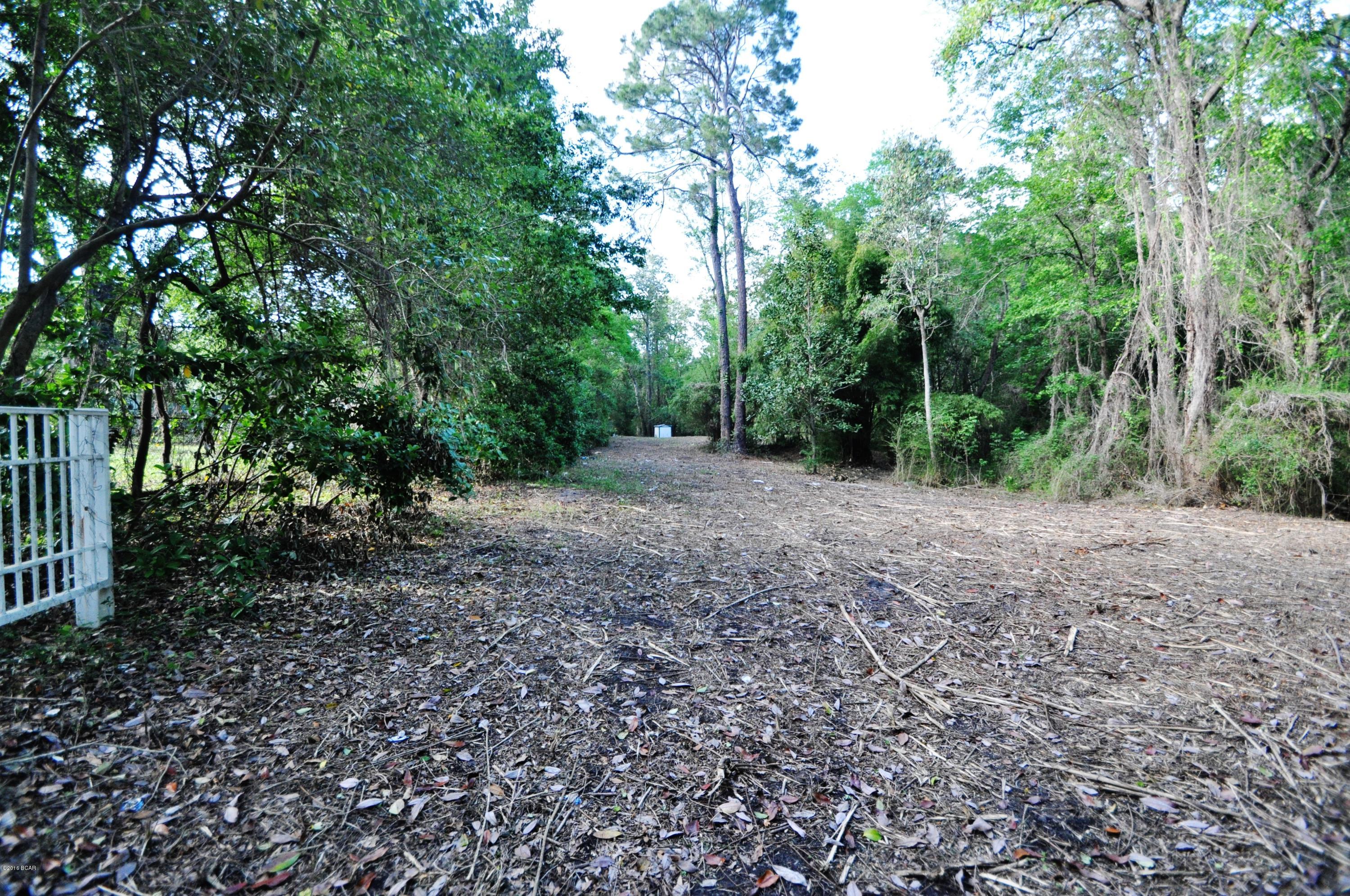 [No Recorded Subdiv] - Land