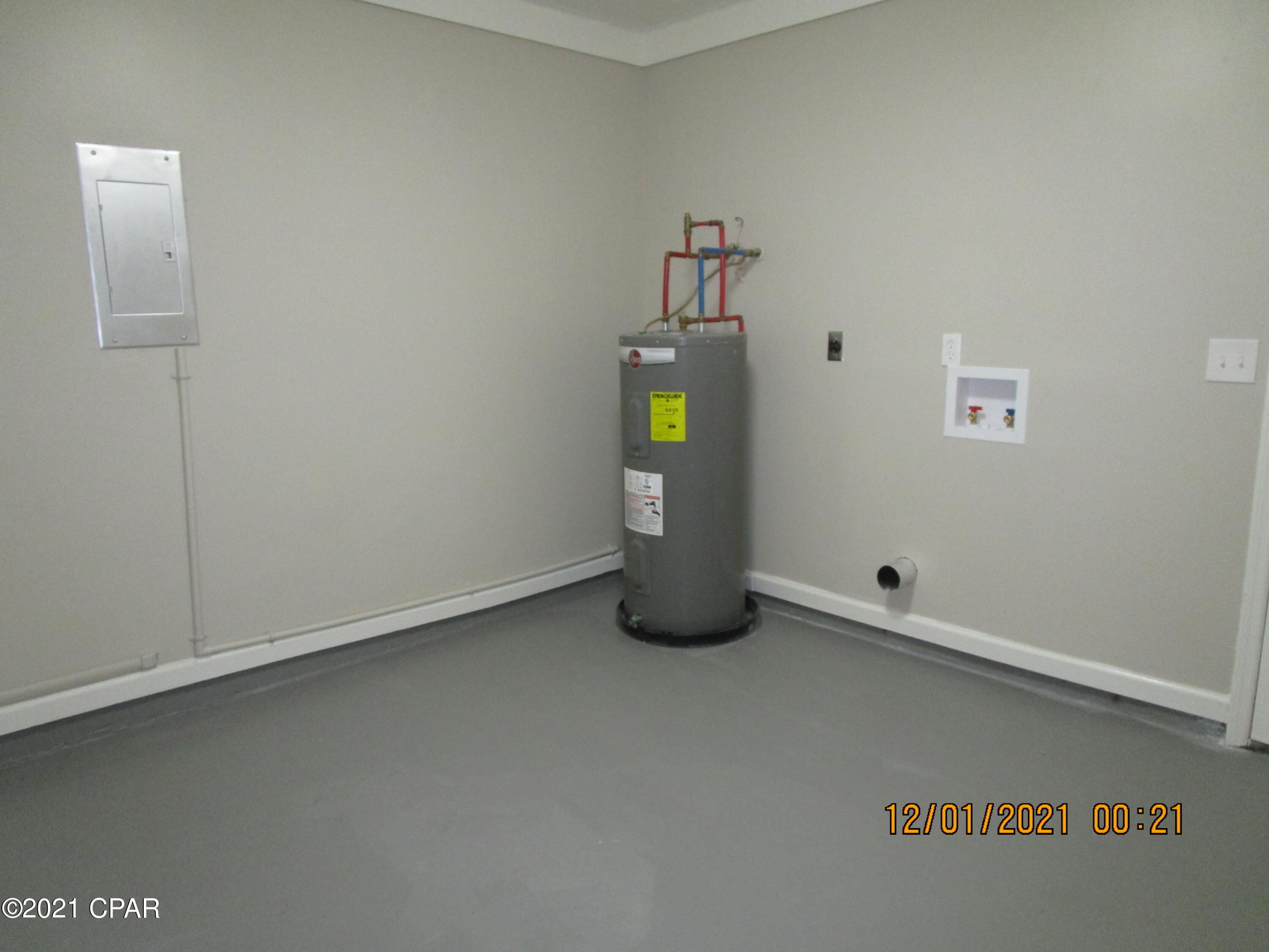 [No Recorded Subdiv] - Residential Lease