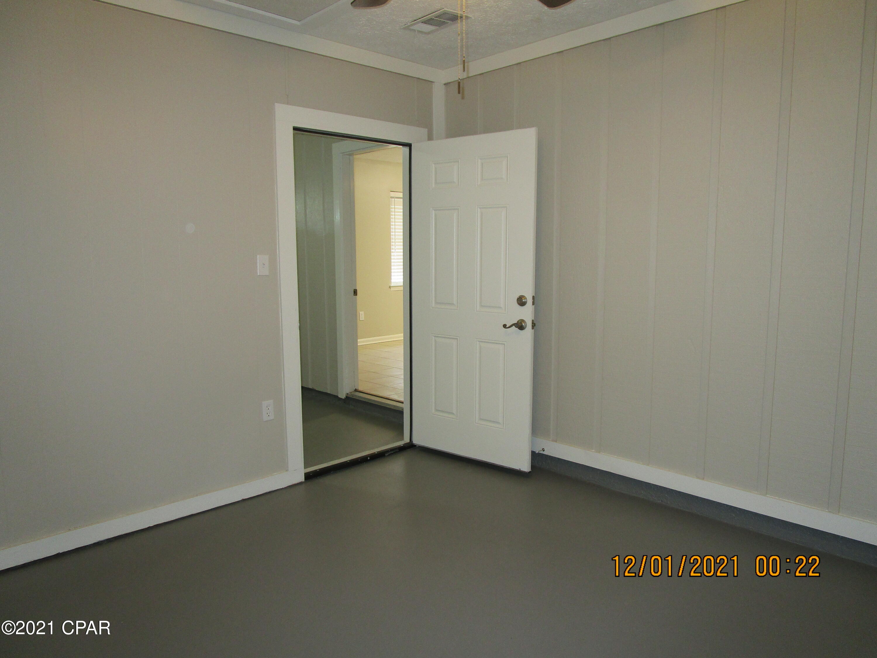 [No Recorded Subdiv] - Residential Lease