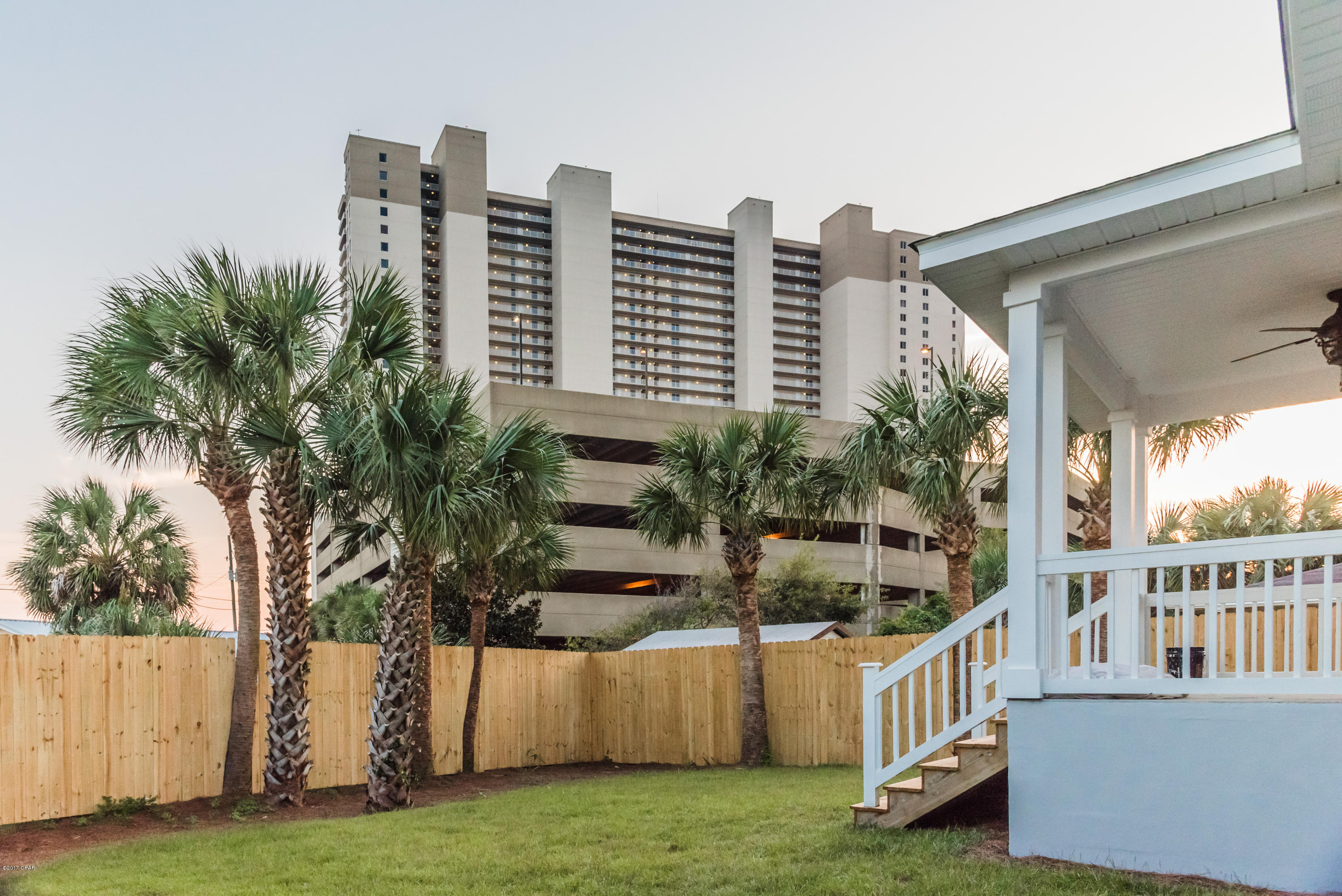 El Centro Beach - Residential