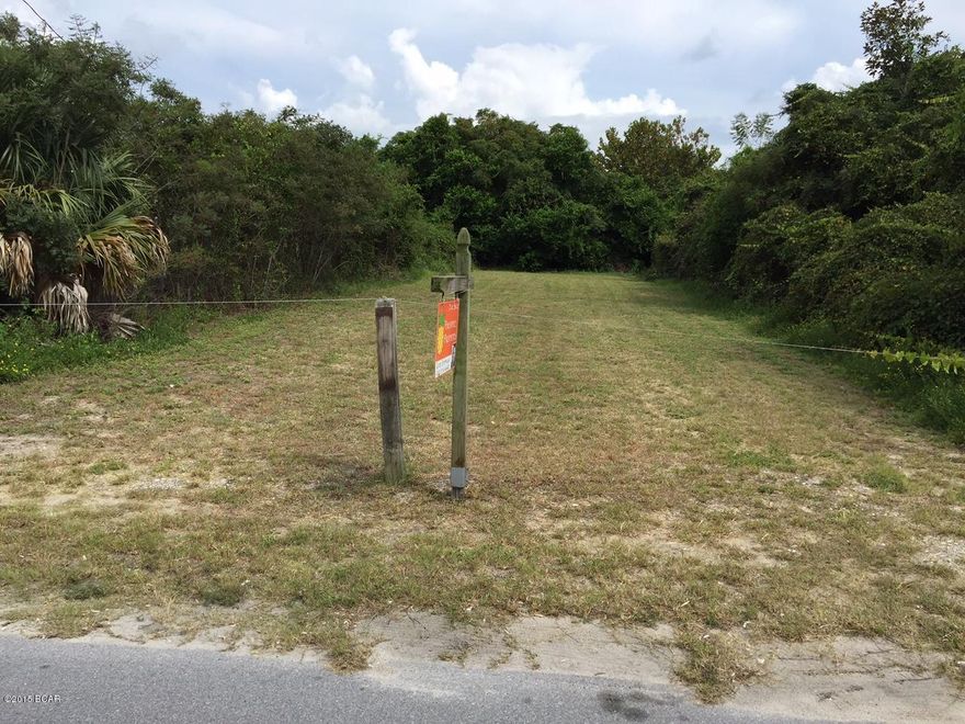 This is the best homesite on the market in Laguna Beach right now.  It is a large lot, 50x150.  TWO BENEFITS OVER OTHER LAGUNA BEACH LOTS  #1 SEWER IS ON CASA PL.  What that means is that you can build any size home you want, or you could build two homes on this lot with a pool in the middle.  #2 LOCATED WITHIN THE FIRST BLOCK OF THE DEDICATED BEACH.  Casa Place is a straight-shot street from Back Beach all the way to Front Beach Road.  Casa Place is on the dedicated beach, nothing will ever be built on the beach.  Check out the other homesites in Laguna Beach and you'll end up purchasing this one!!