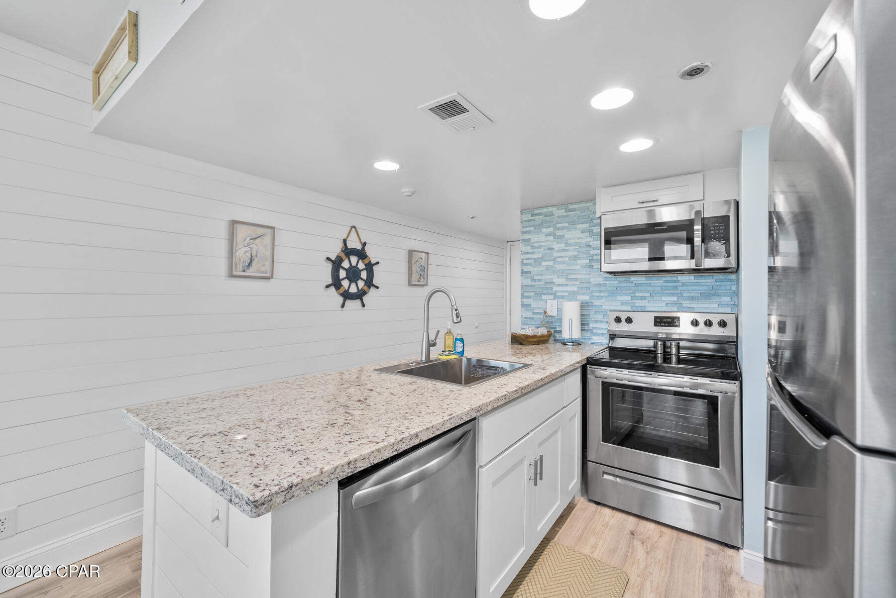 Sunbird Condo - Residential