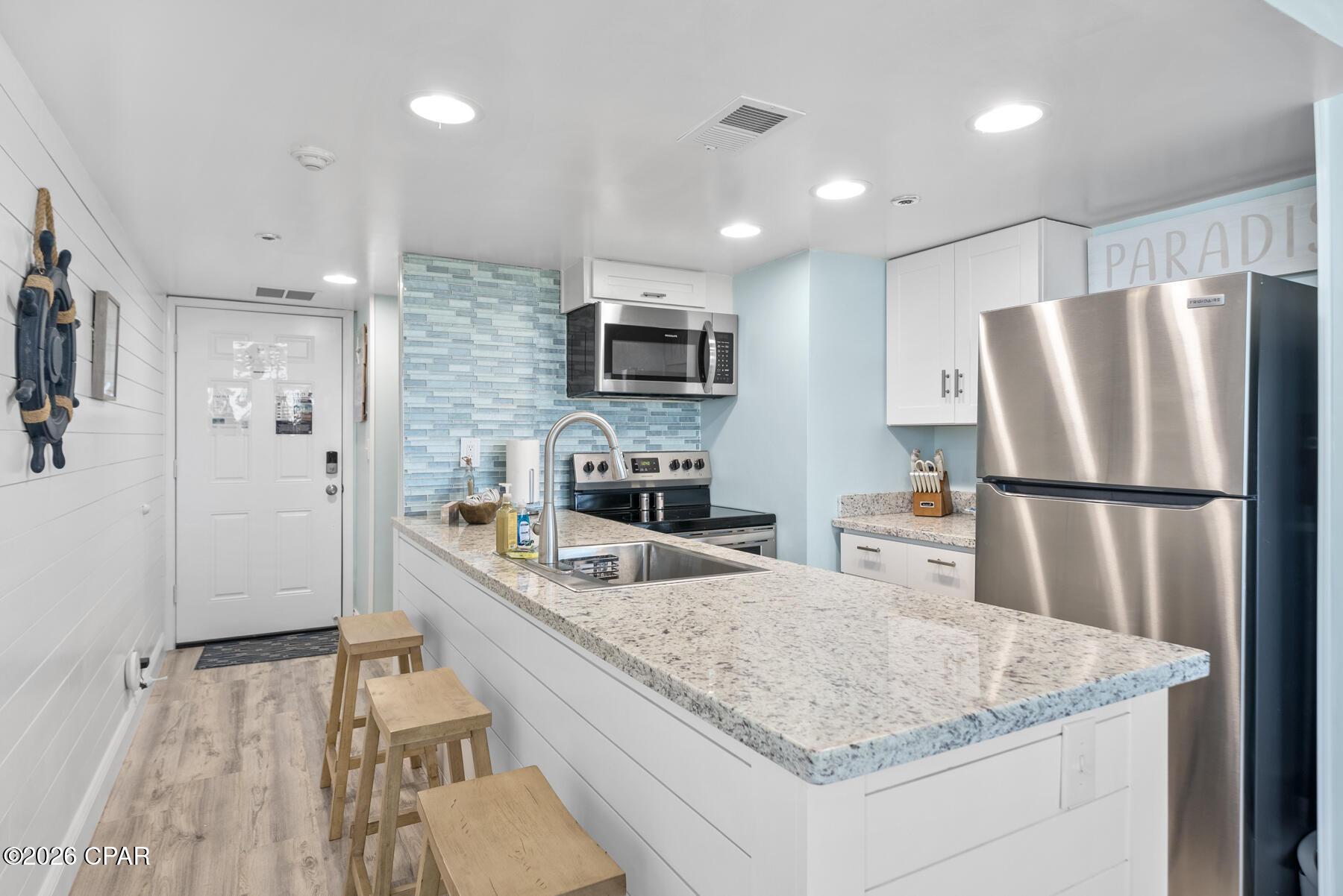 Sunbird Condo - Residential