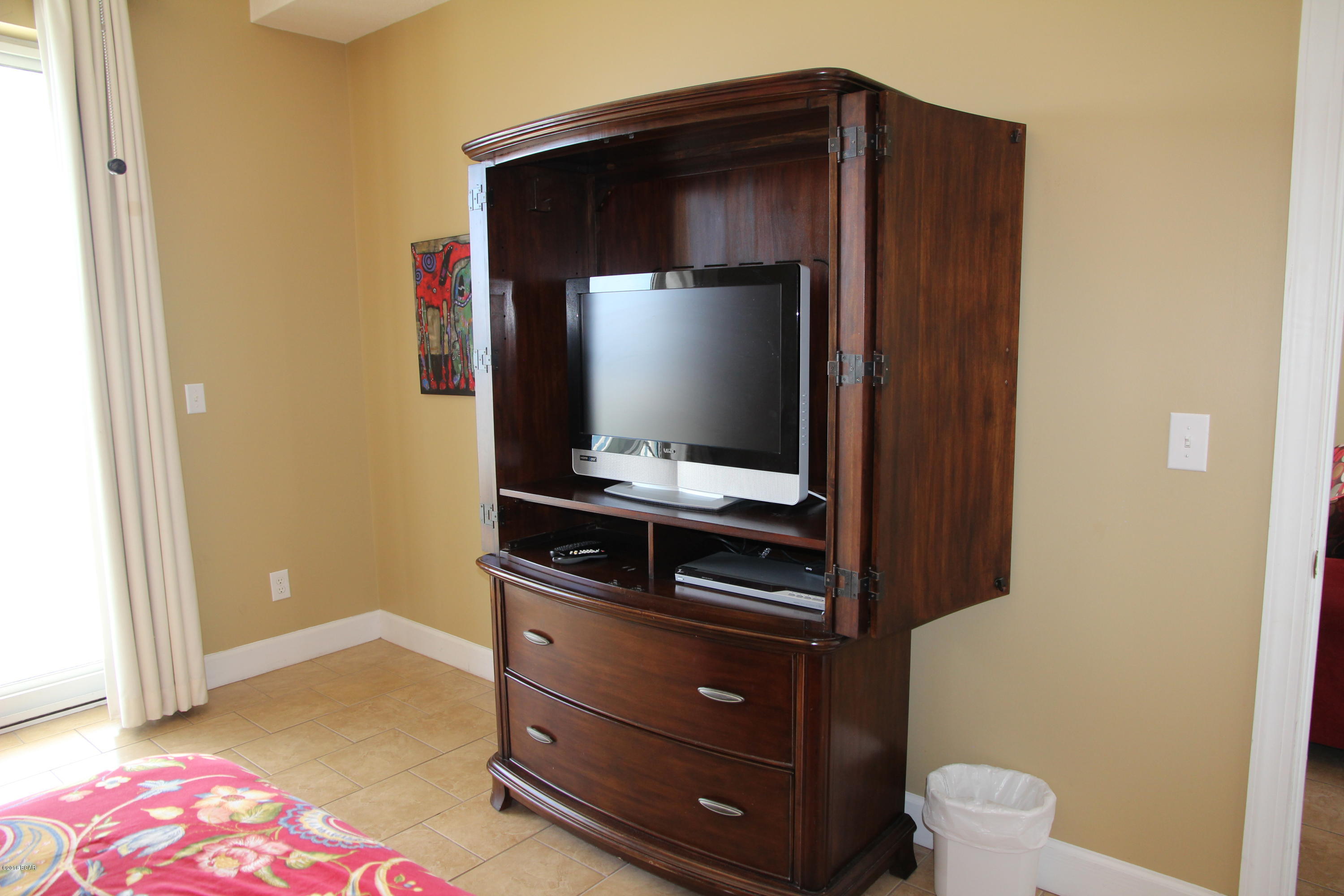 Ocean Ritz - Residential