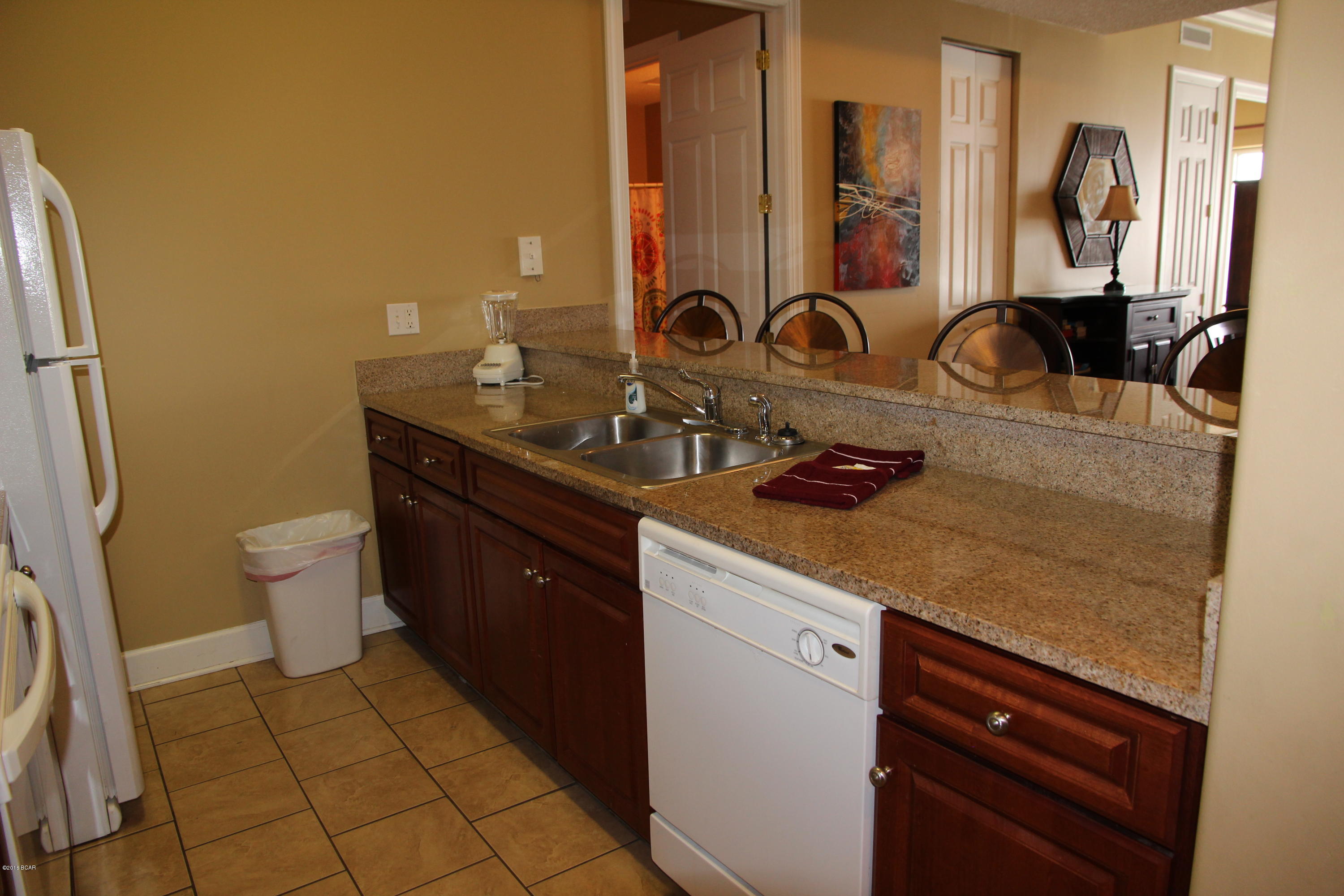 Ocean Ritz - Residential