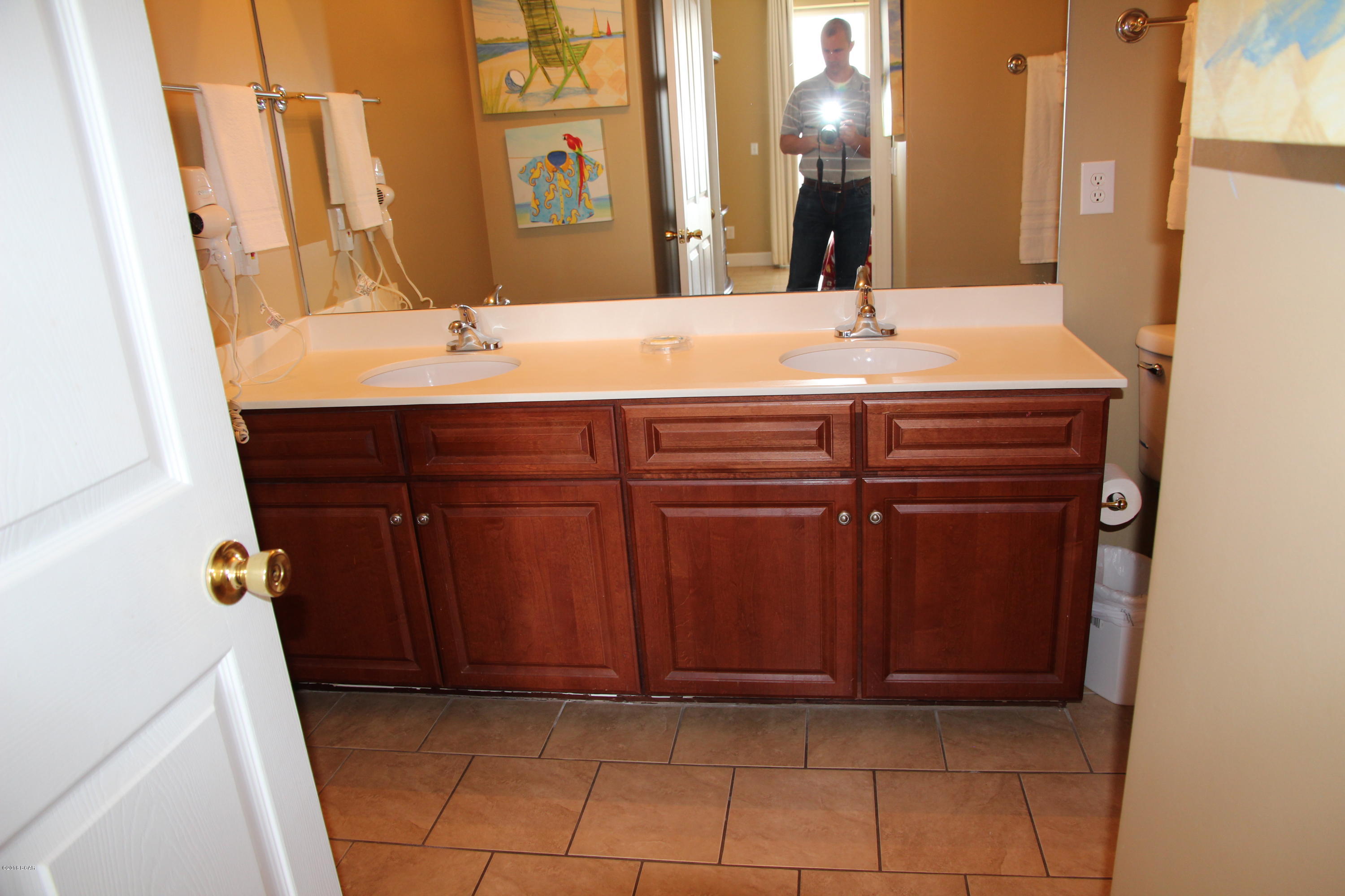 Ocean Ritz - Residential