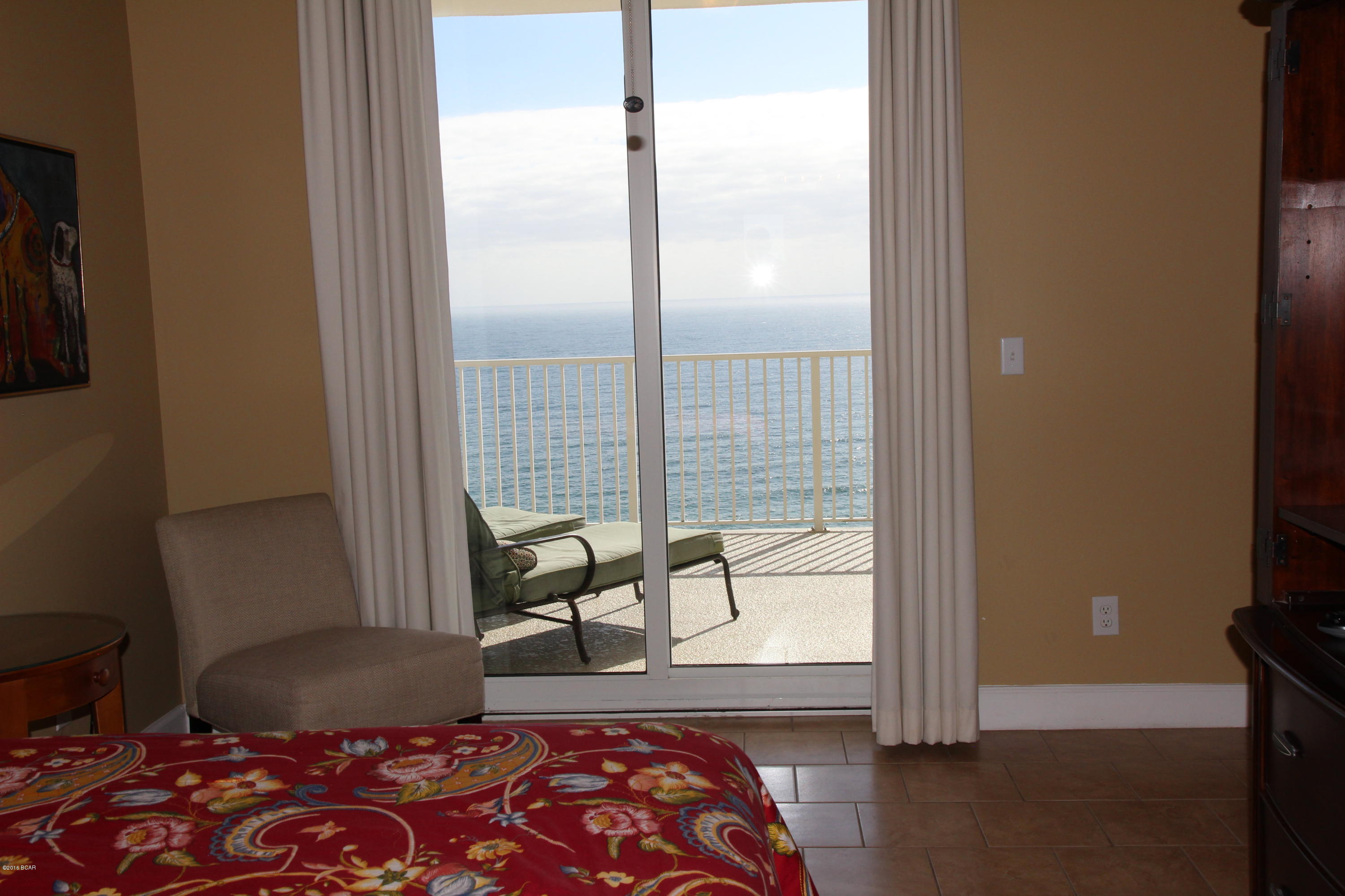 Ocean Ritz - Residential