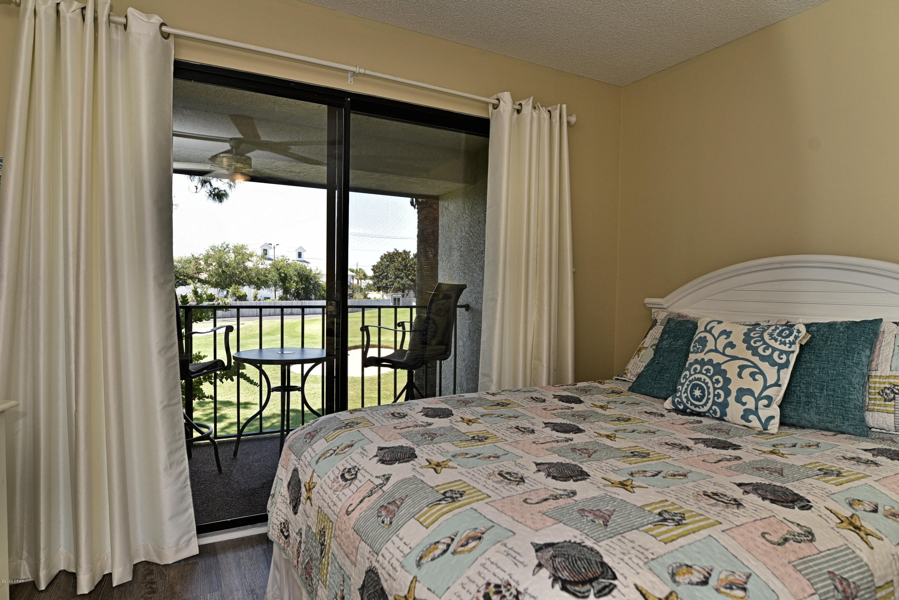 Edgewater Golf Villas V-B - Residential