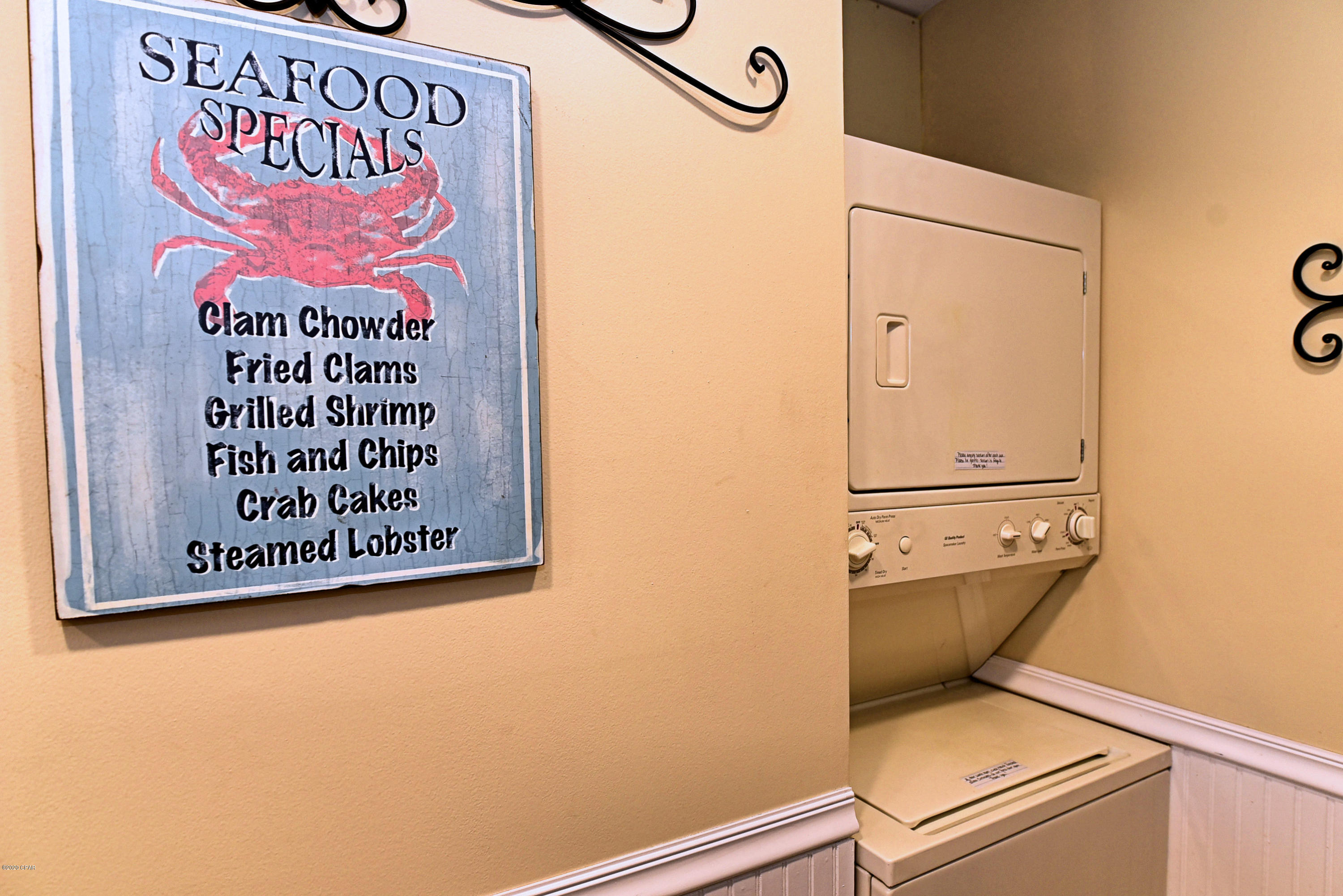 Edgewater Golf Villas V-B - Residential