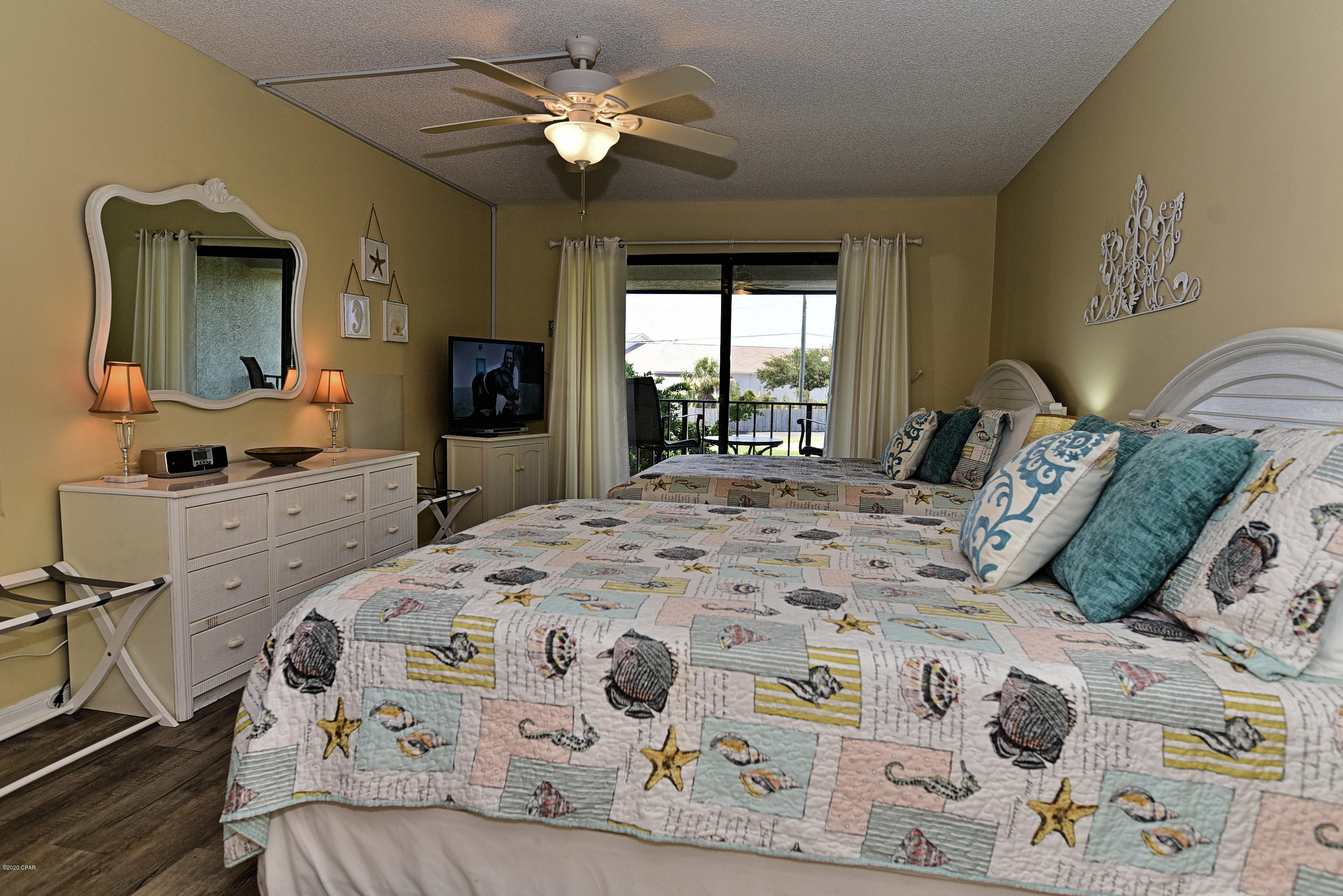 Edgewater Golf Villas V-B - Residential