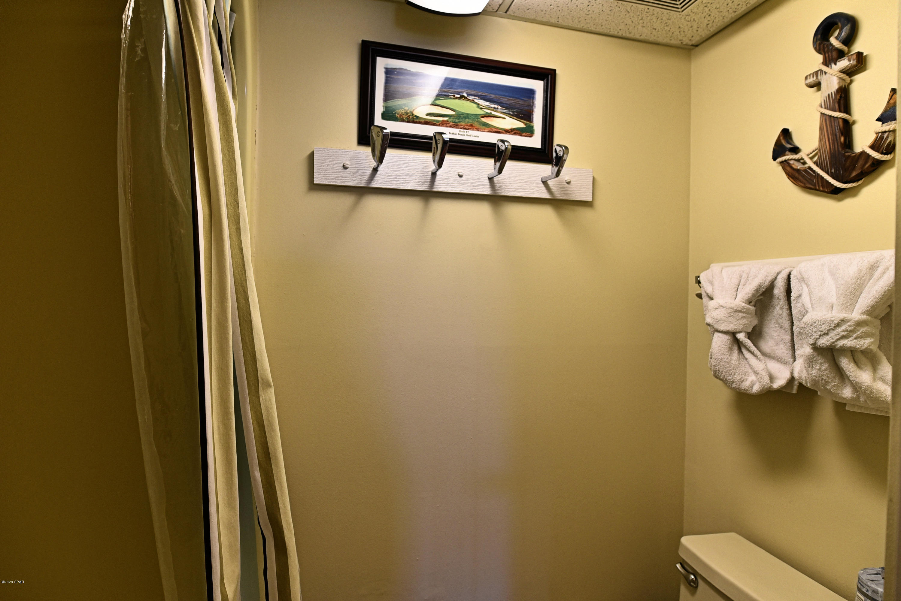 Edgewater Golf Villas V-B - Residential