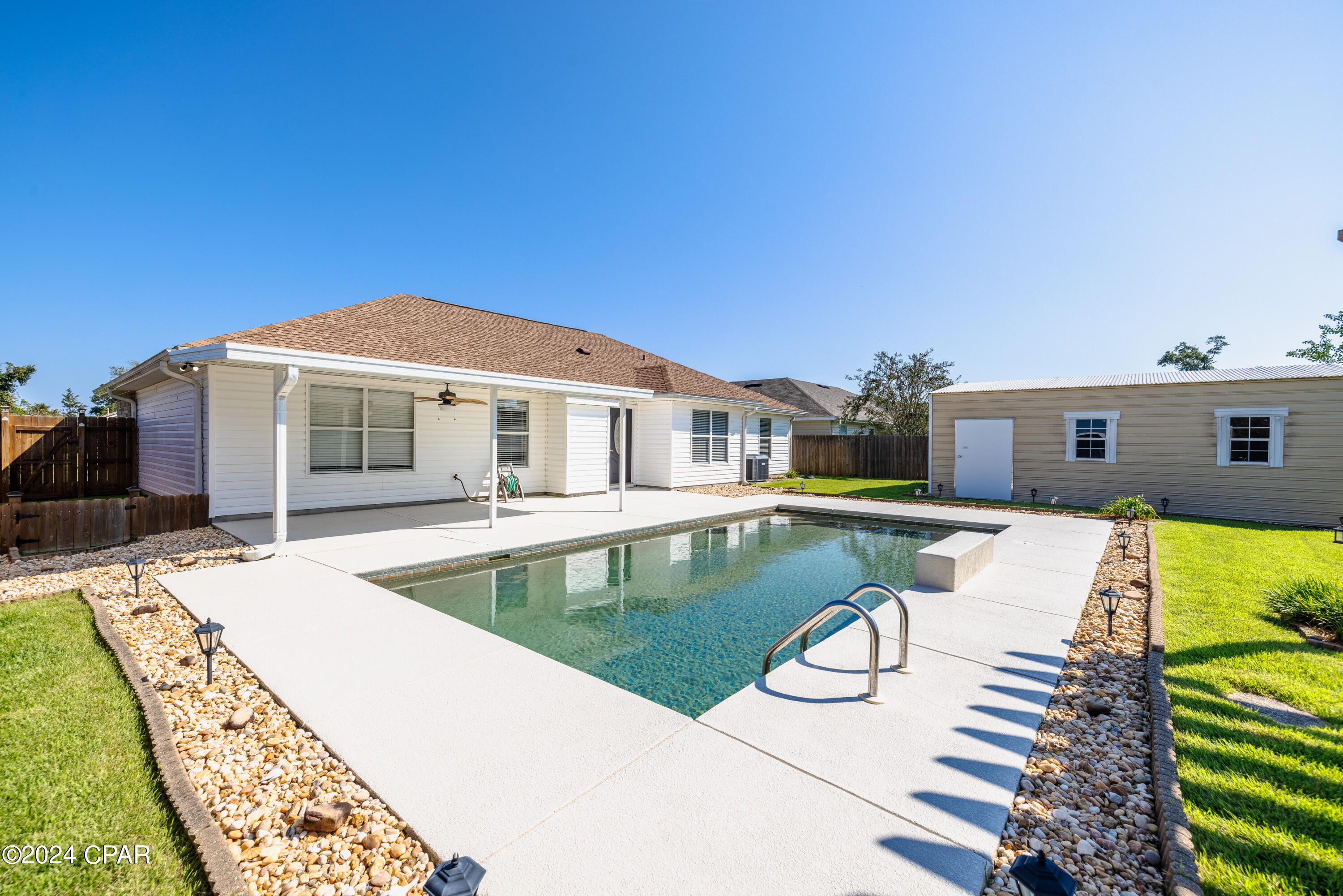 Highway 22 West Estates - Residential