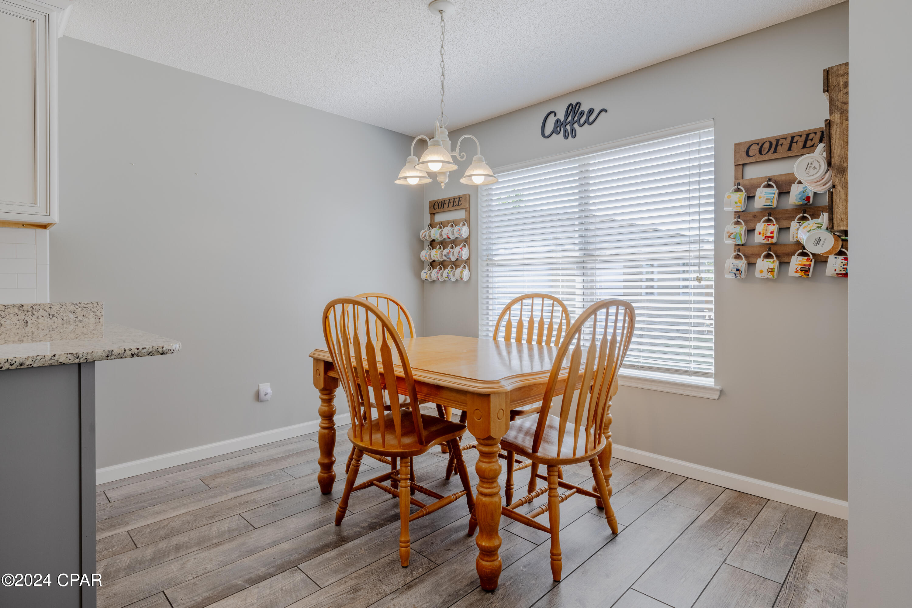 Highway 22 West Estates - Residential