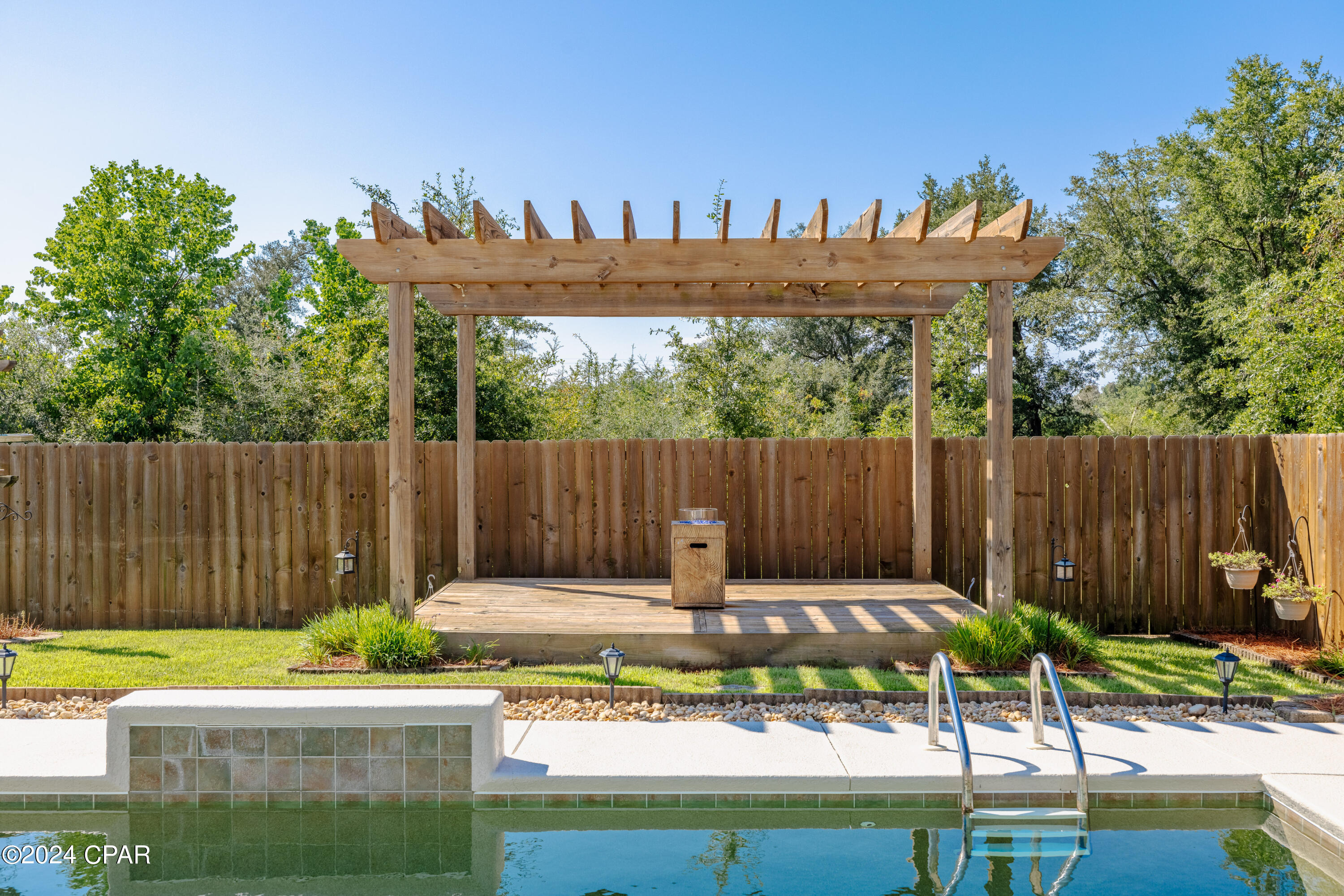 Highway 22 West Estates - Residential