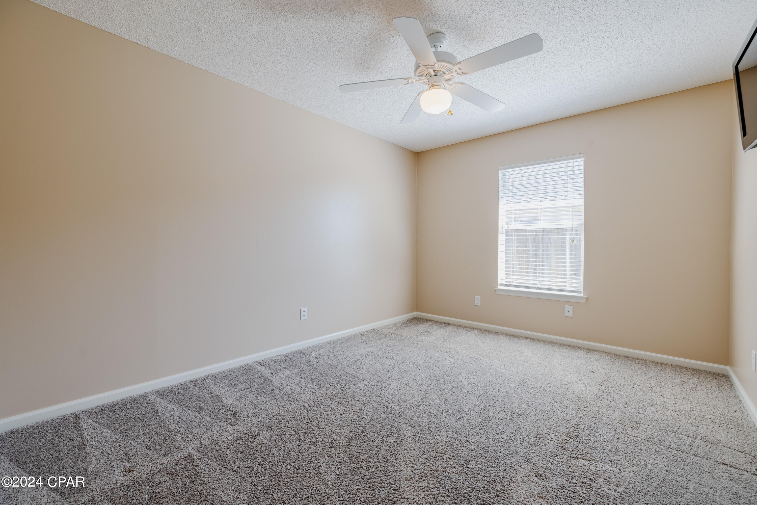 Highway 22 West Estates - Residential