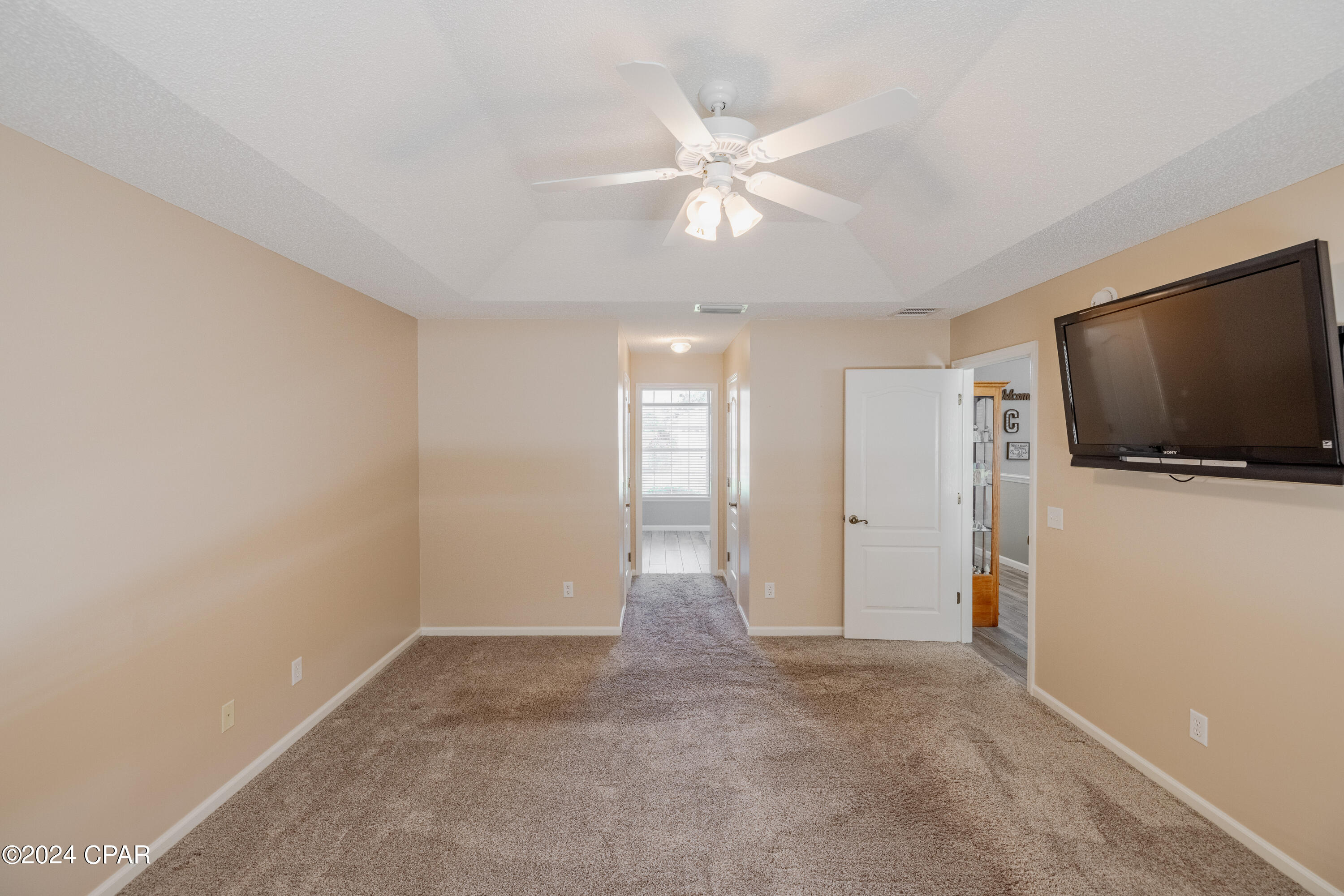 Highway 22 West Estates - Residential